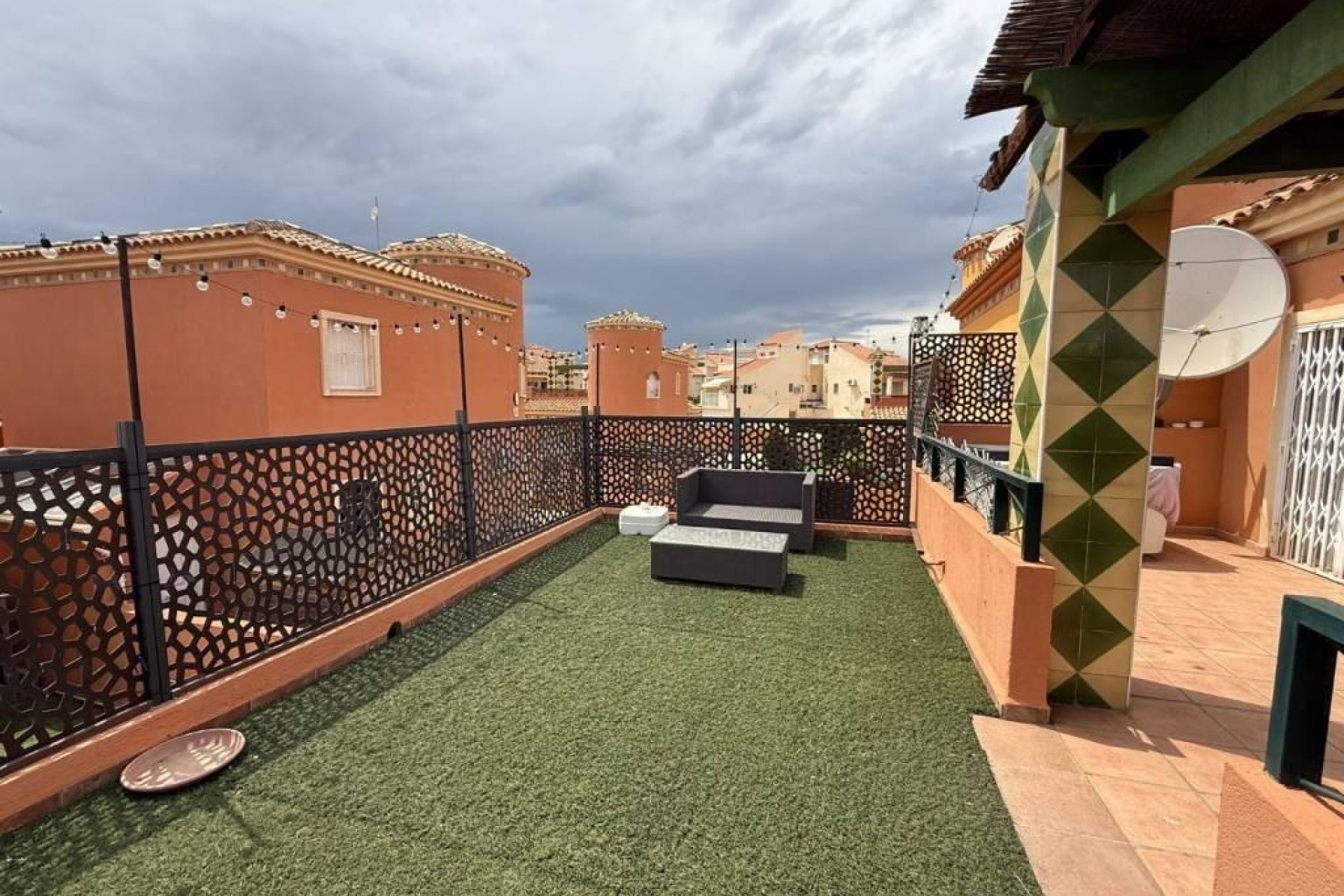 Segunda mano - Villa -
Orihuela Costa - Playa Flamenca