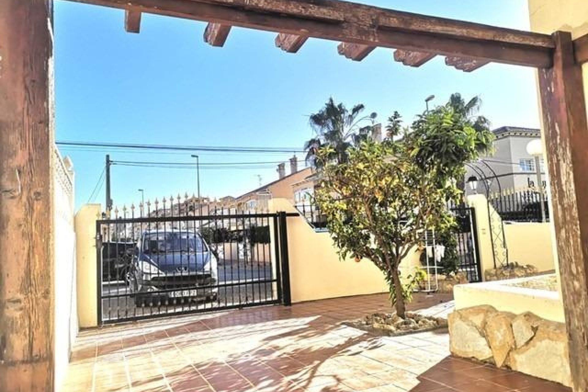 Segunda mano - Villa -
Orihuela Costa - Playa Flamenca