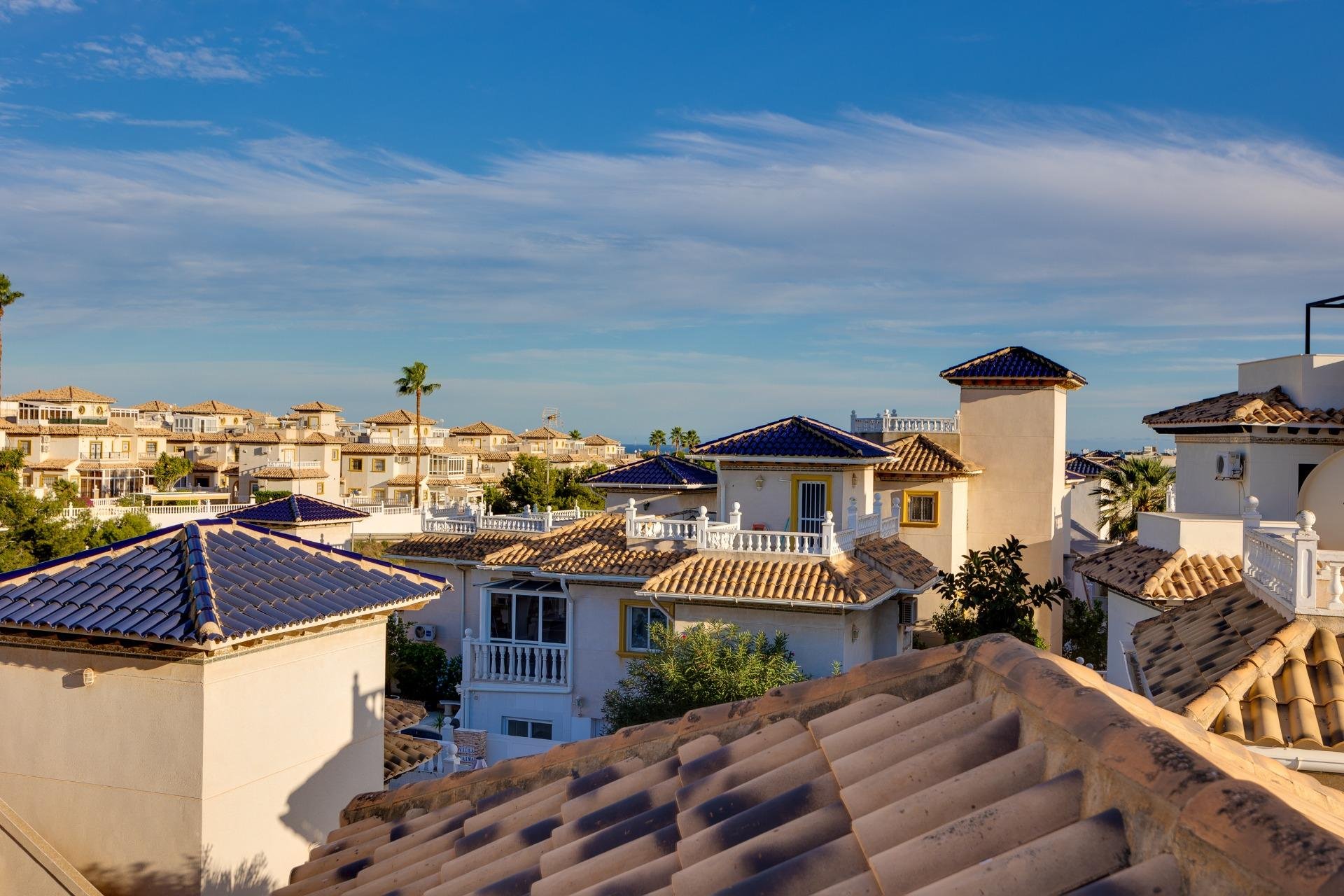 Segunda mano - Villa -
Orihuela Costa - Playa Flamenca