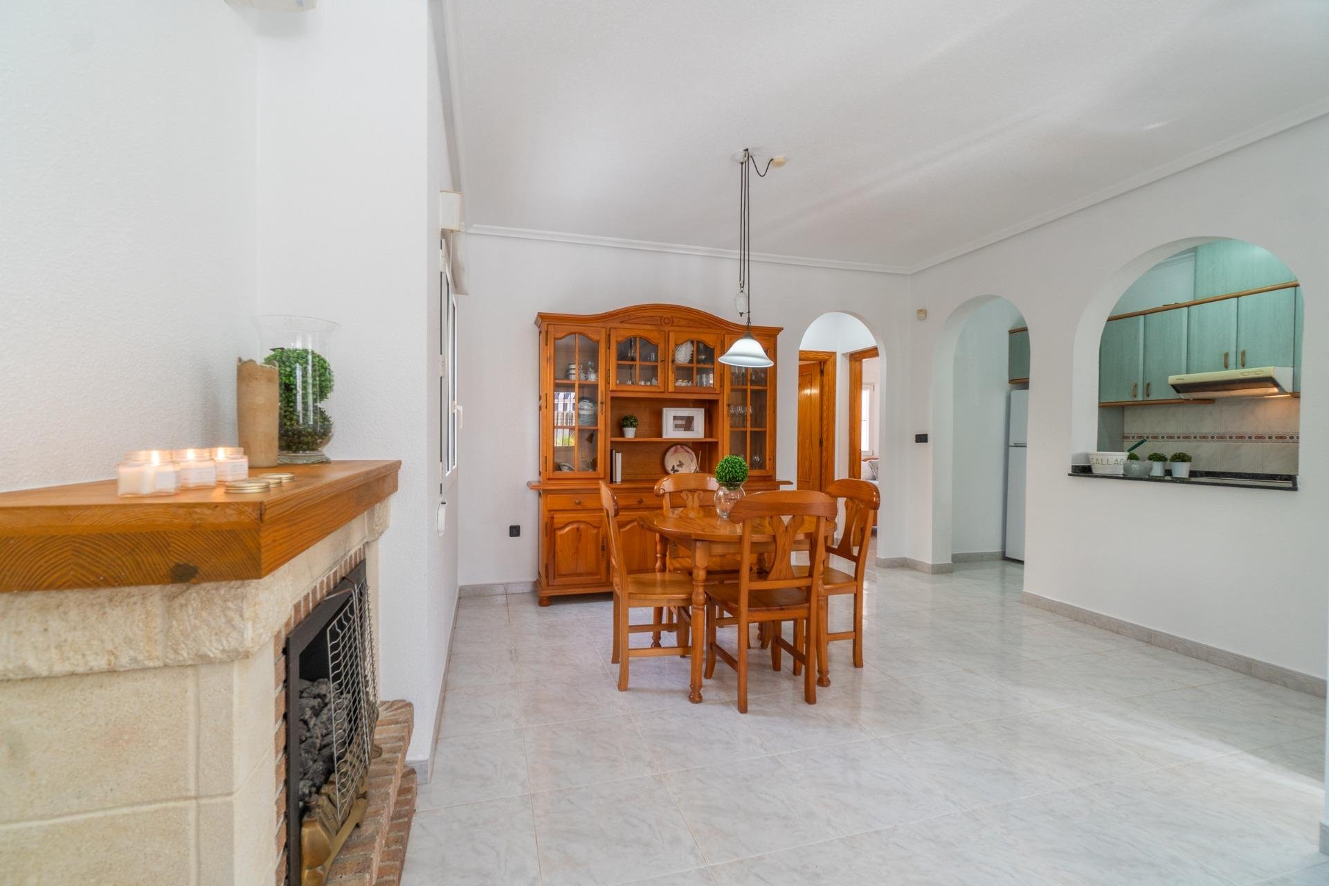 Segunda mano - Villa -
Orihuela Costa - Playa Flamenca