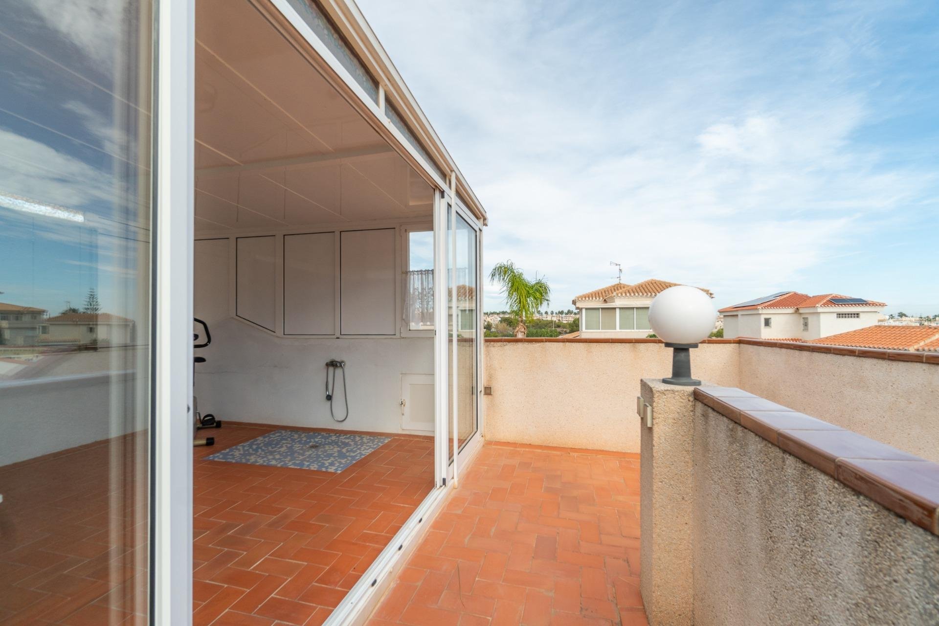 Segunda mano - Villa -
Orihuela Costa - Playa Flamenca