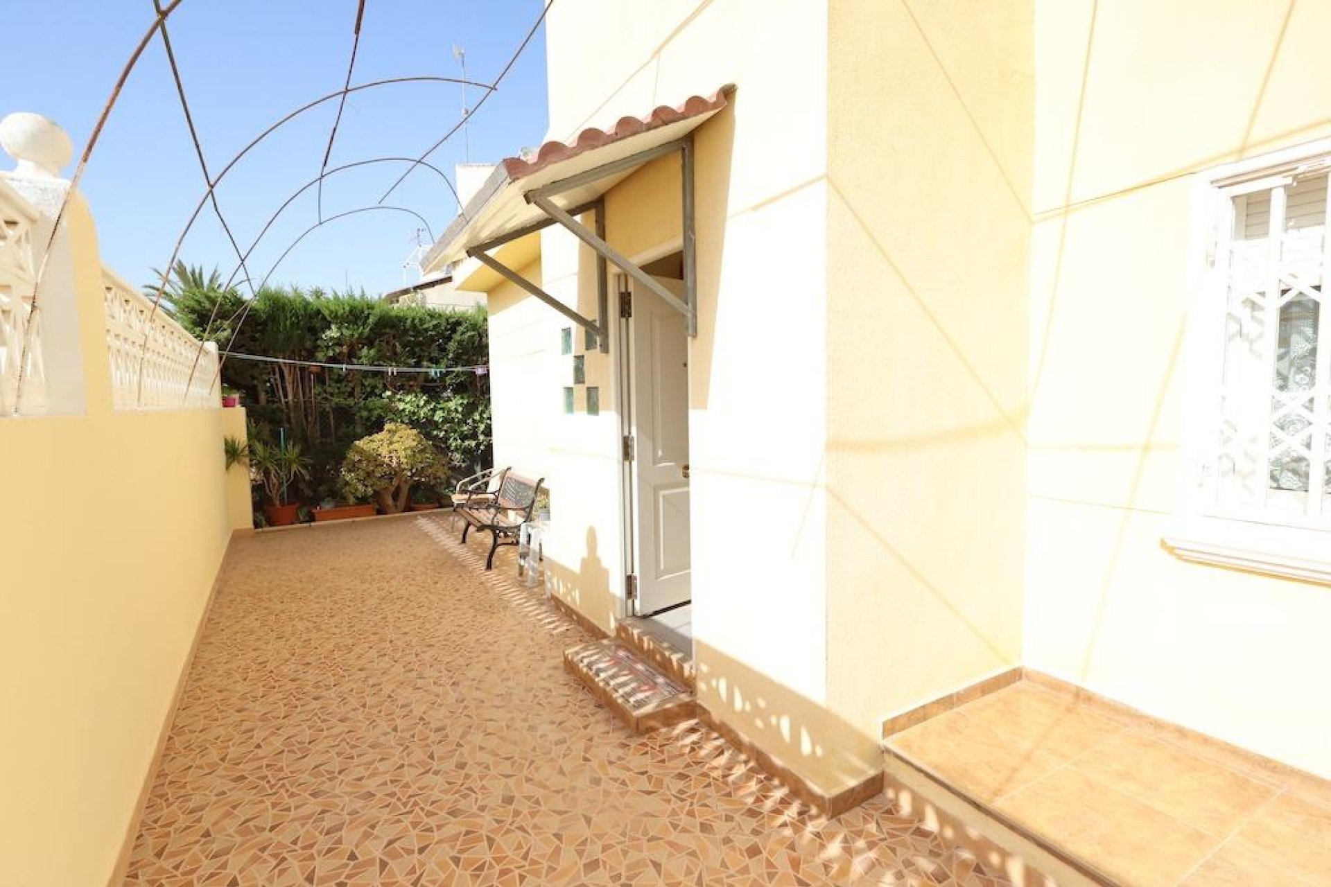 Segunda mano - Villa -
Orihuela Costa - Playa Flamenca