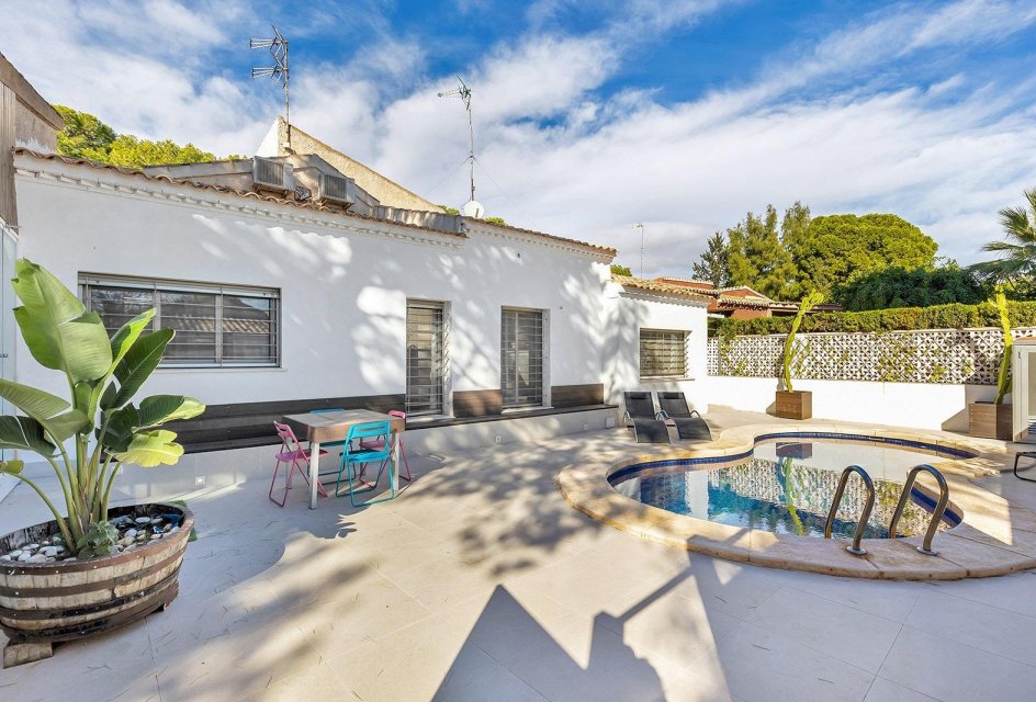 Segunda mano - Villa -
Orihuela Costa - Rocio del Mar
