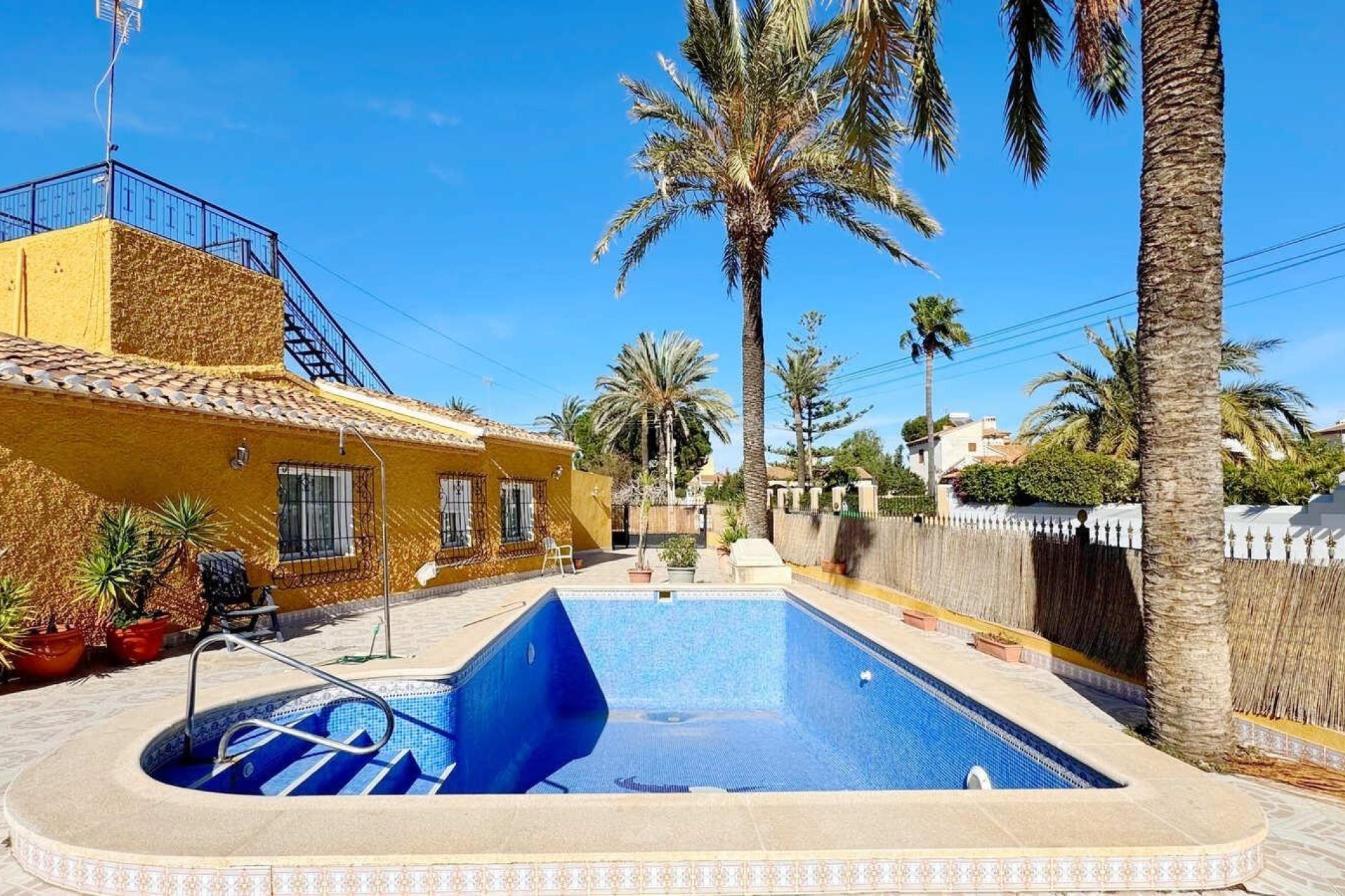 Segunda mano - Villa -
Orihuela Costa - Rocio del Mar