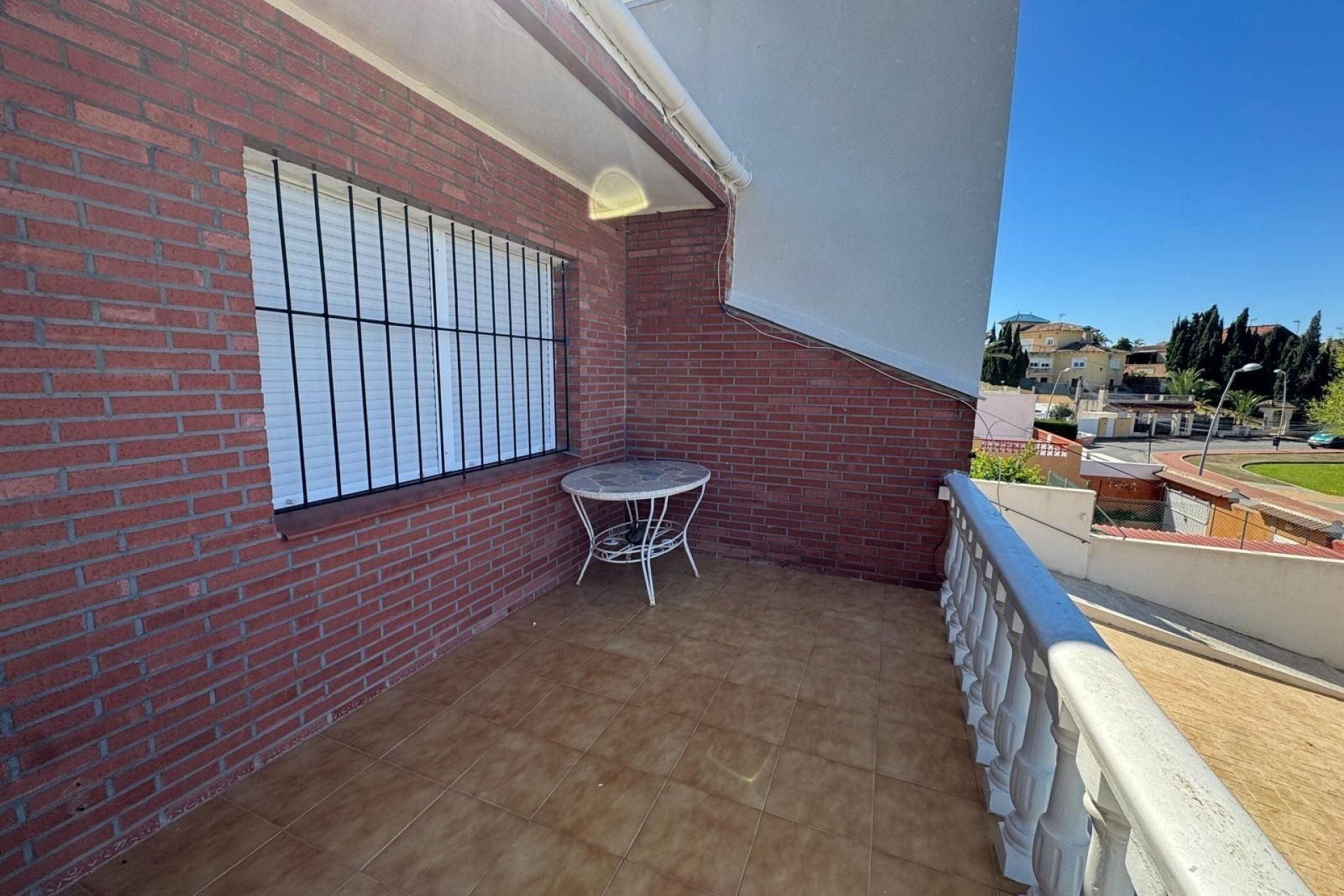 Segunda mano - Villa -
Orihuela Costa - Urbanización Perla del Mar