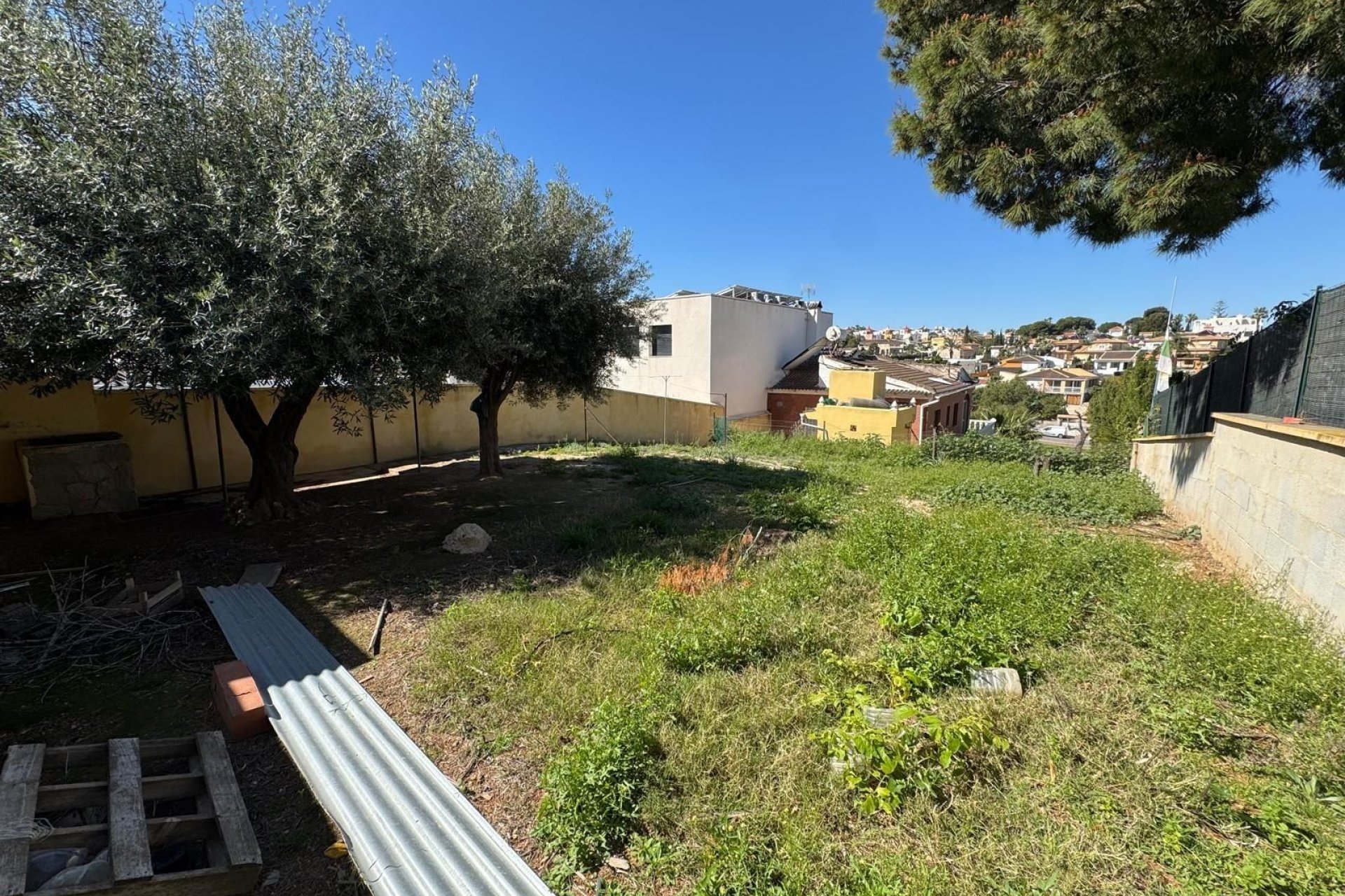 Segunda mano - Villa -
Orihuela Costa - Urbanización Perla del Mar