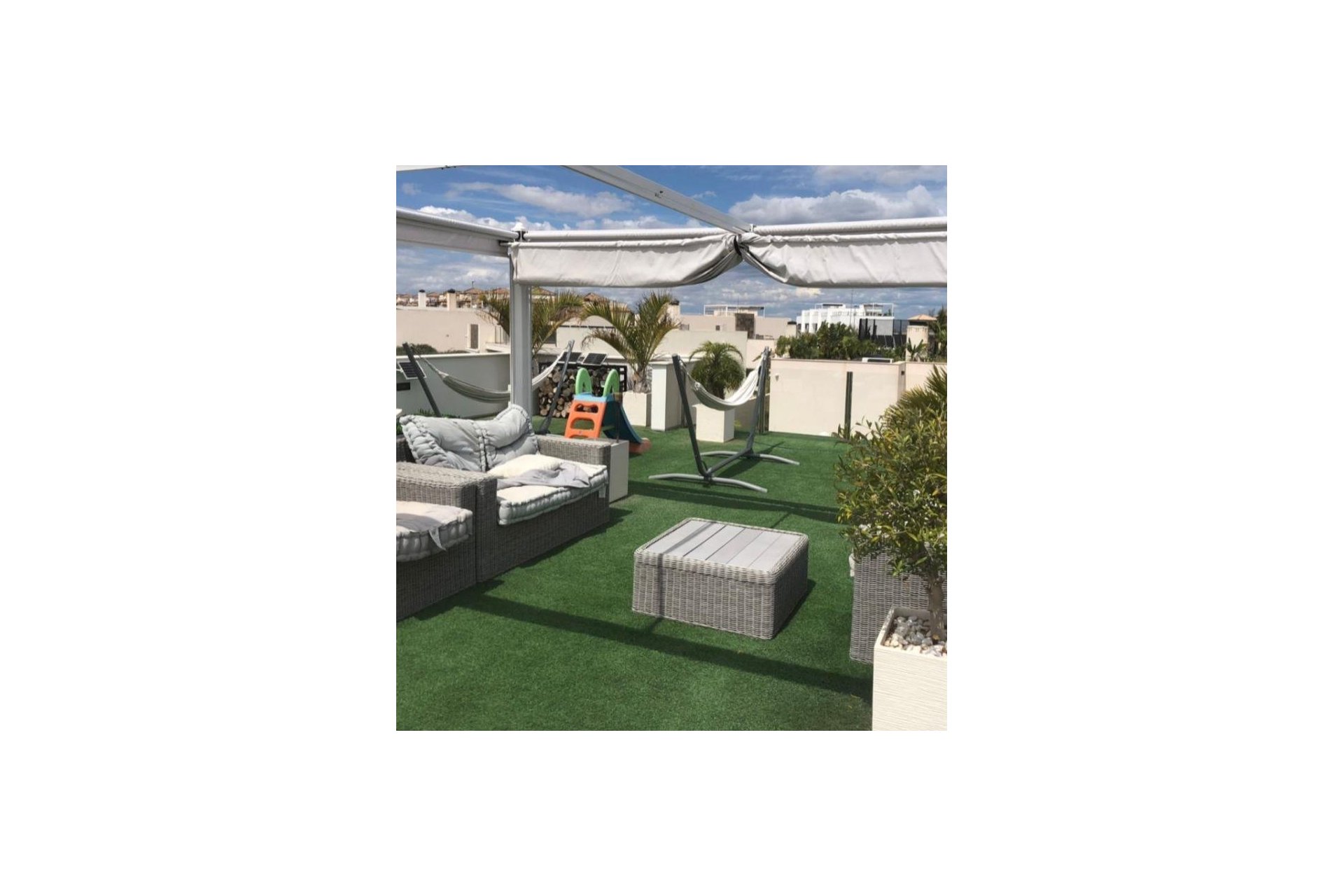 Segunda mano - Villa -
Orihuela Costa - Villamartín