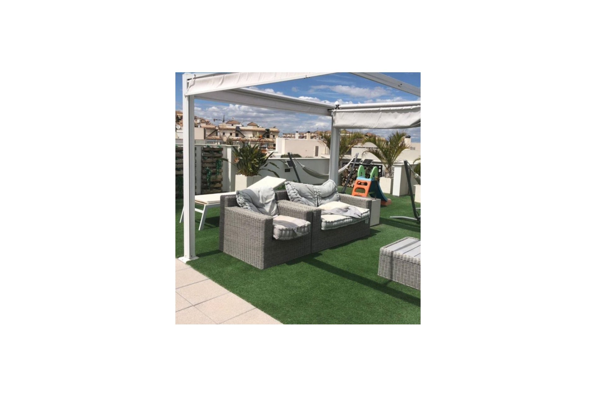 Segunda mano - Villa -
Orihuela Costa - Villamartín