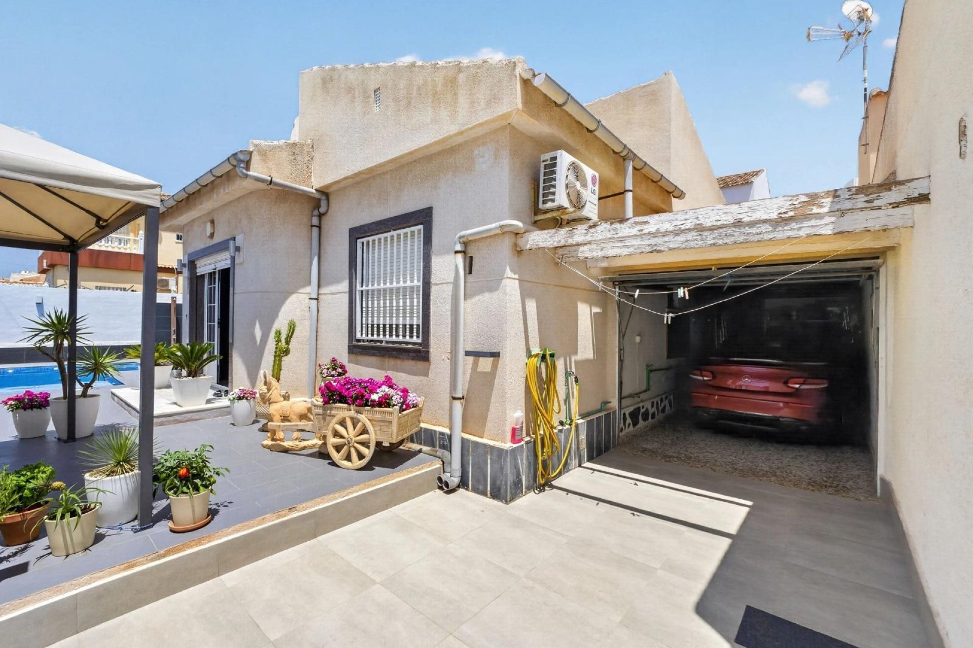 Segunda mano - Villa -
Pilar de la Horadada - Mil Palmeras