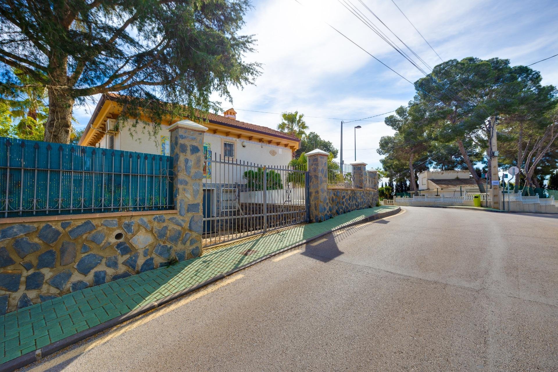 Segunda mano - Villa -
Pilar de la Horadada - Pinar de Campoverde