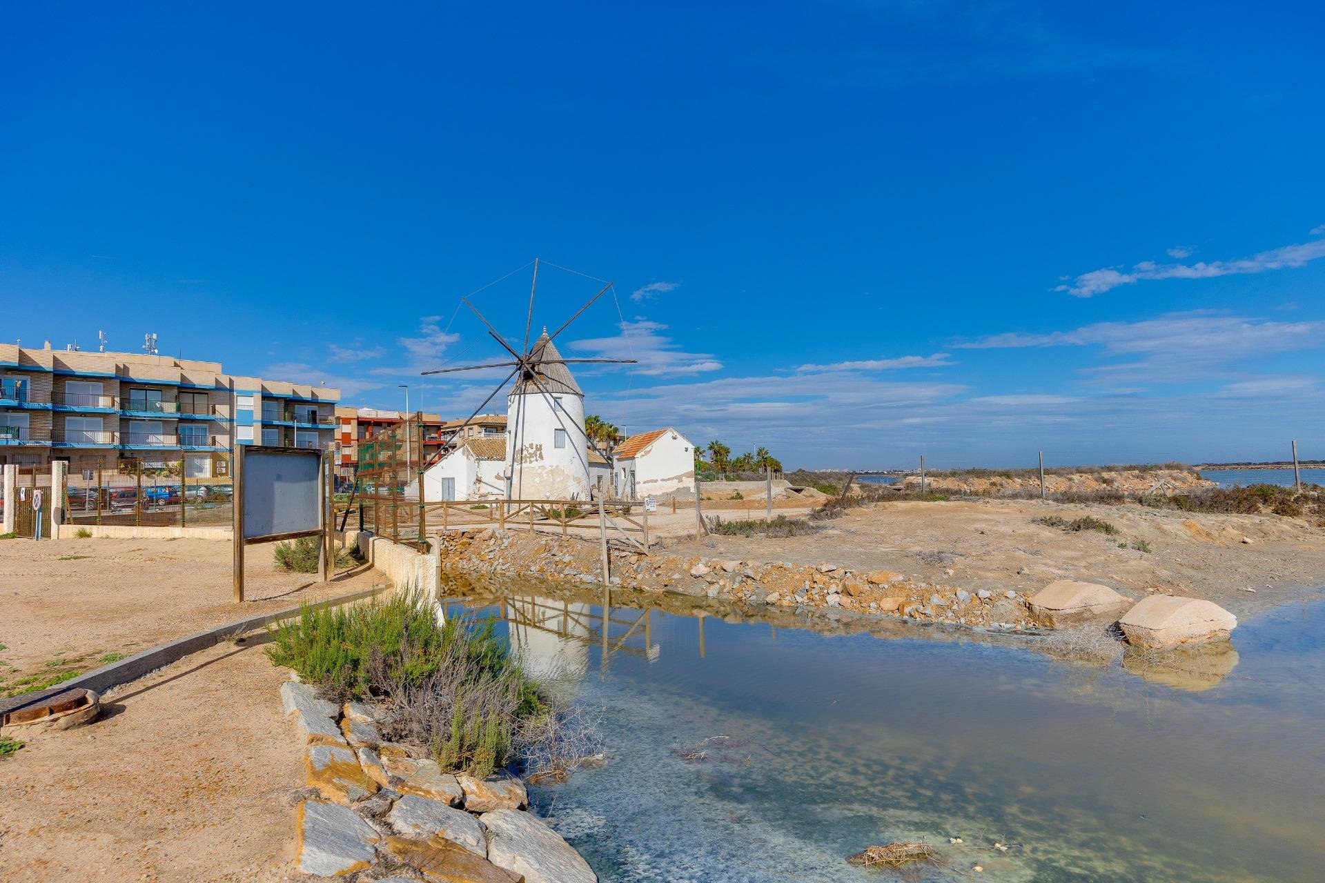 Segunda mano - Villa -
Pilar de la Horadada - Pinar de Campoverde