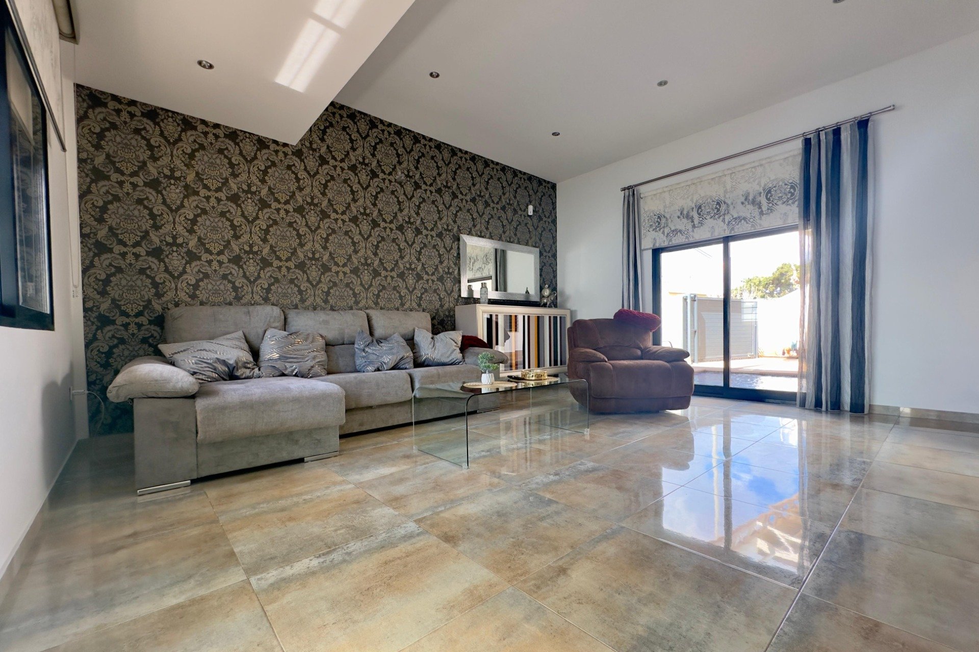 Segunda mano - Villa -
Pilar de la Horadada - Torre de la Horadada