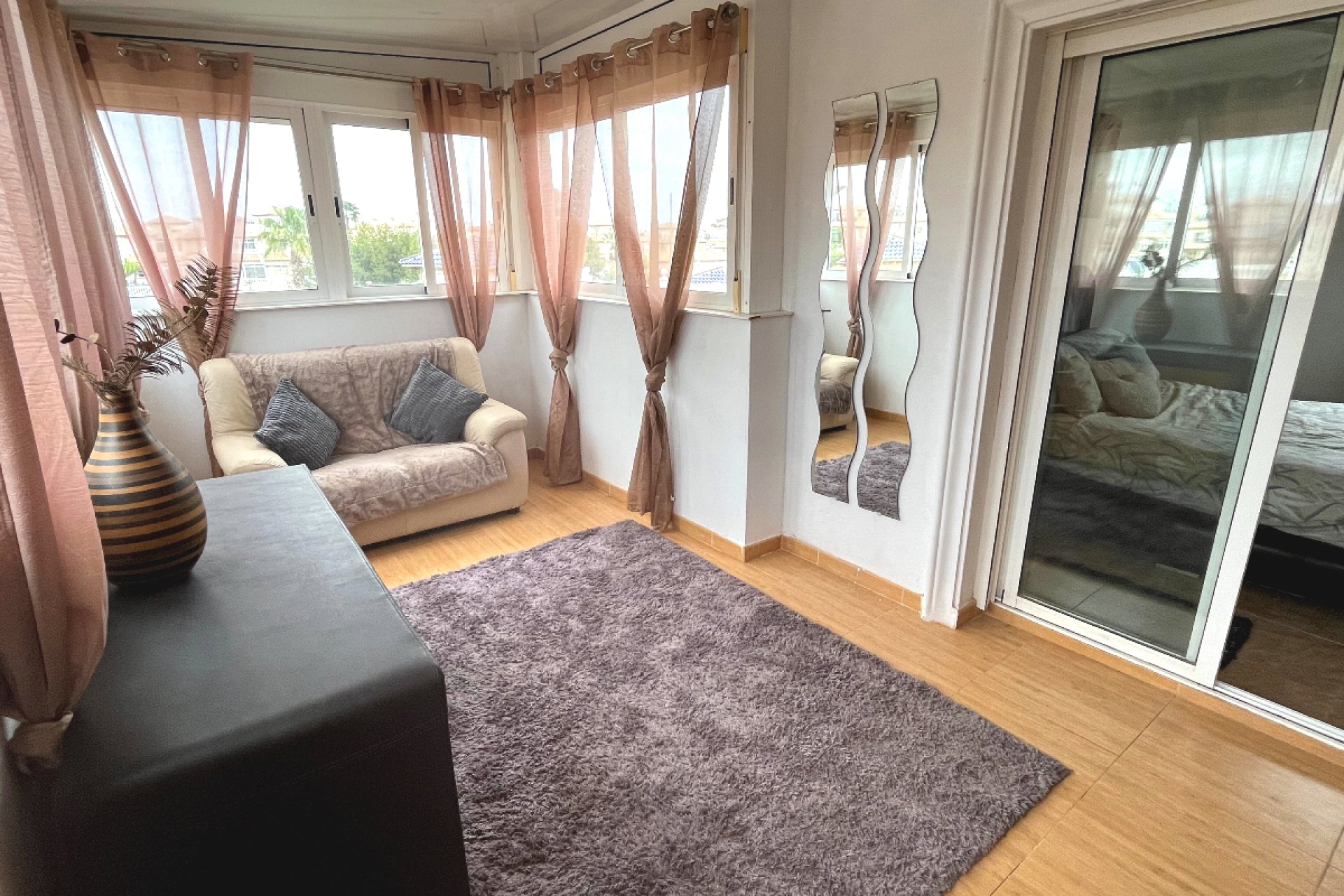 Segunda mano - Villa -
Playa Flamenca