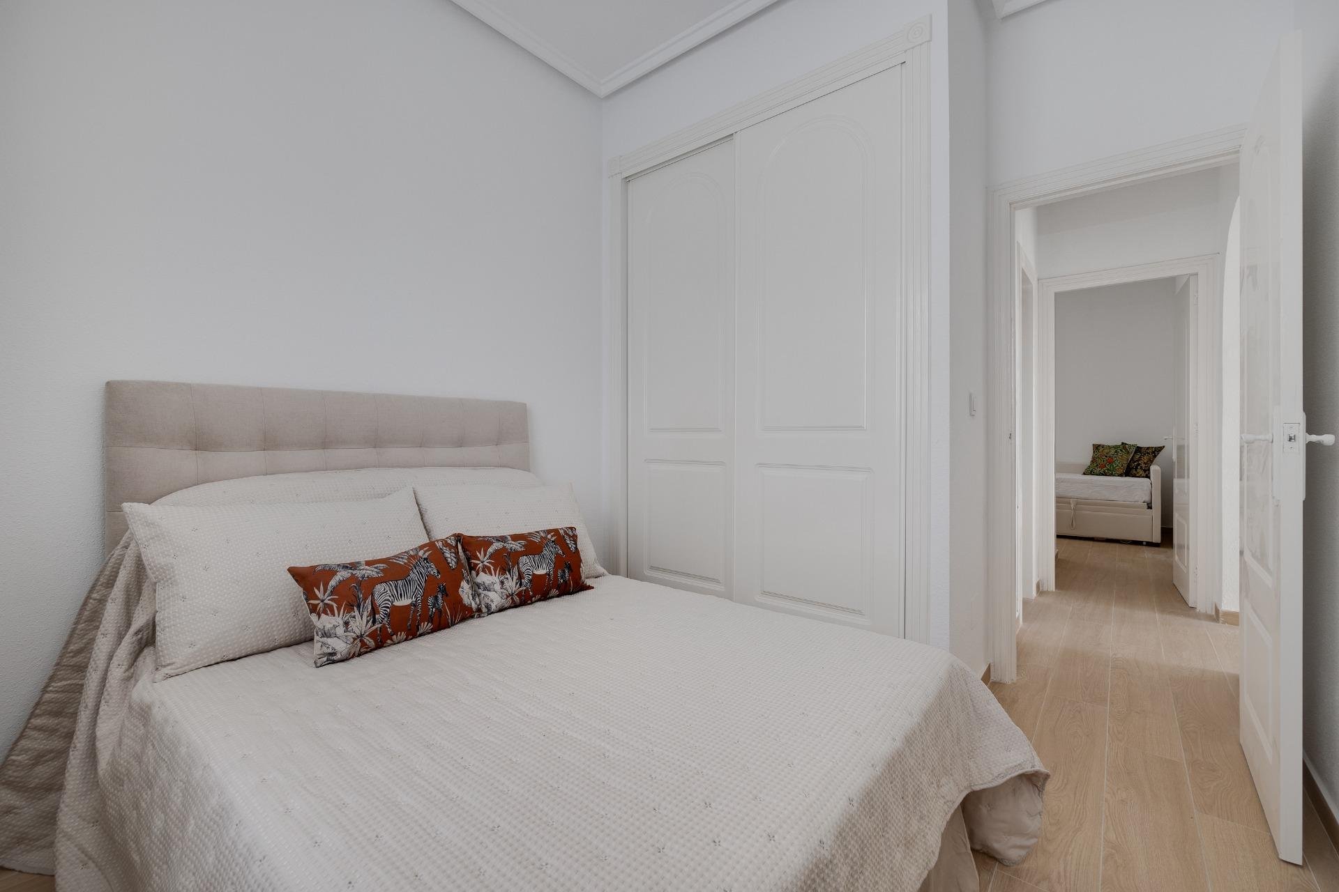 Segunda mano - Villa -
Rojales - Centro de la Ciudad Quesada