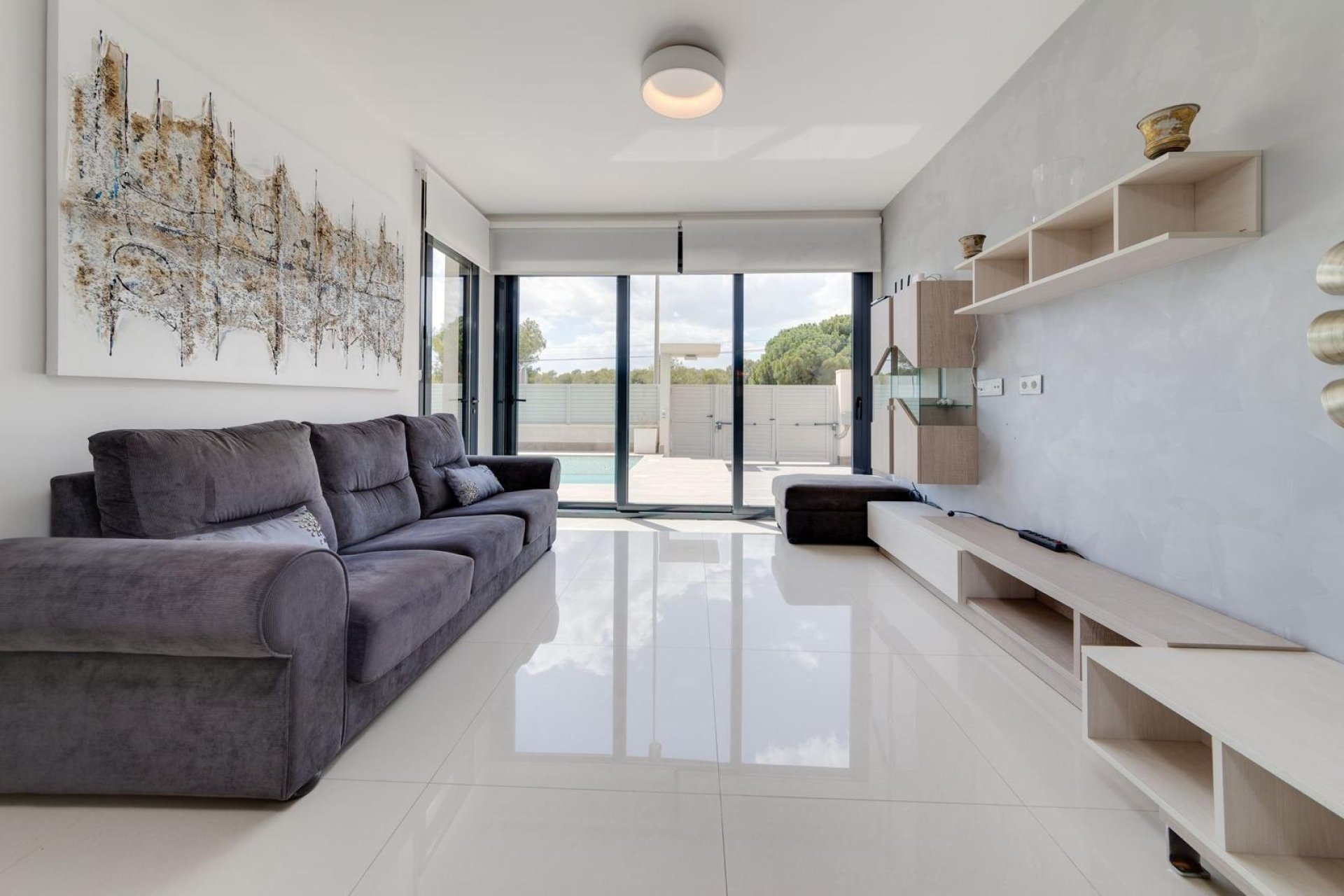 Segunda mano - Villa -
San Miguel de Salinas - Bellavista