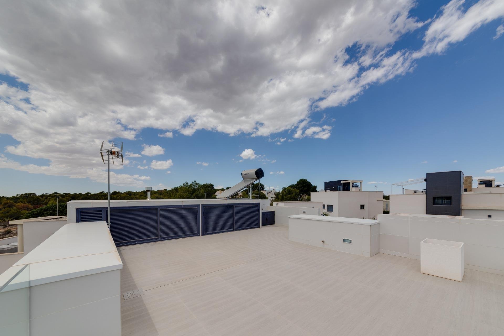 Segunda mano - Villa -
San Miguel de Salinas - Cerro del Sol