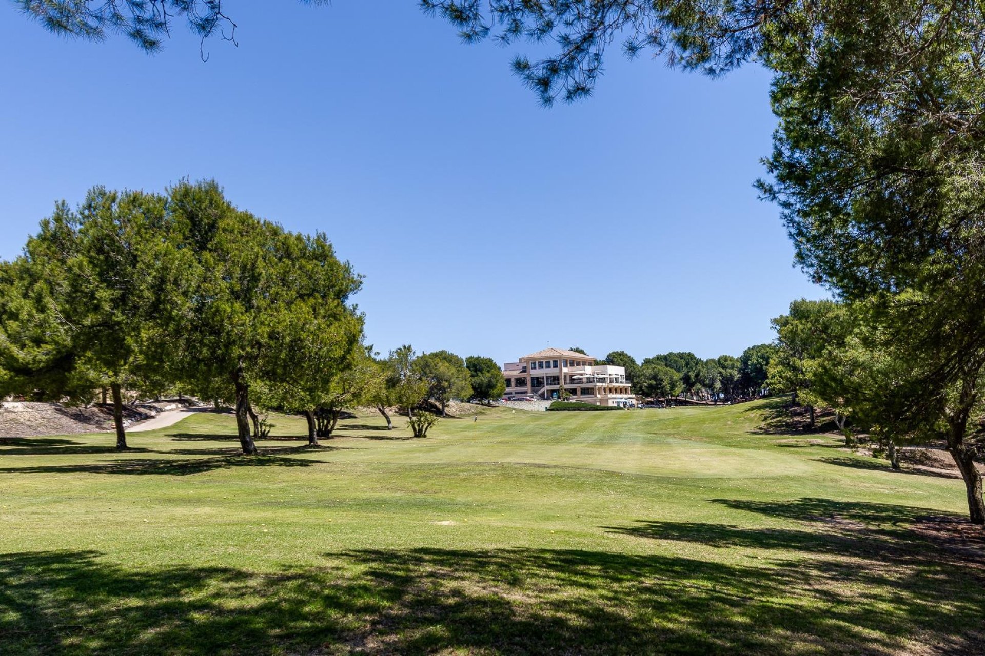 Segunda mano - Villa -
San Miguel de Salinas - Cerro del Sol