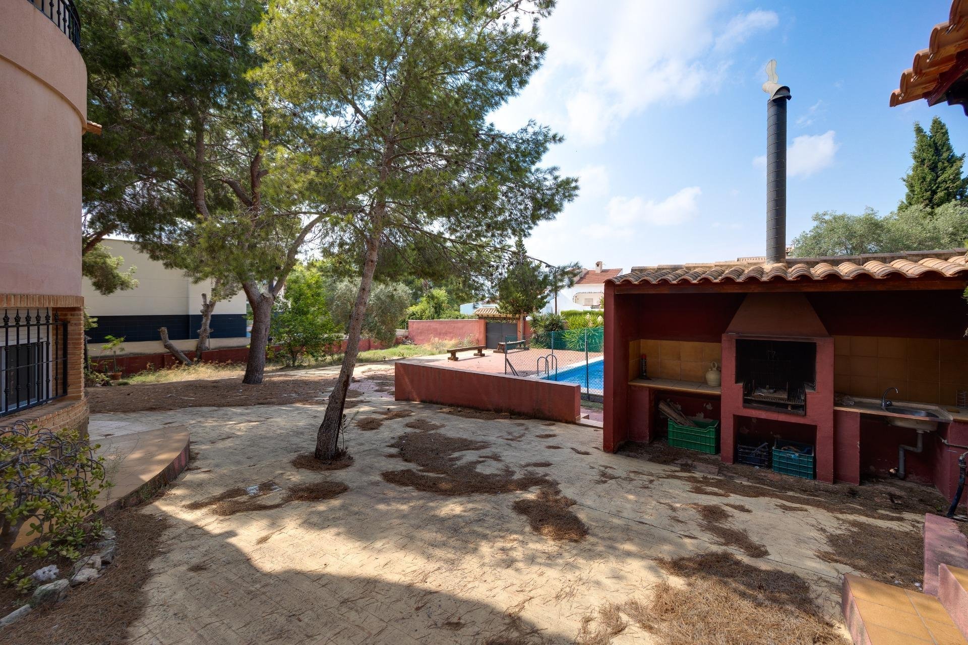 Segunda mano - Villa -
San Miguel de Salinas - Ciudad de las comunicaciones