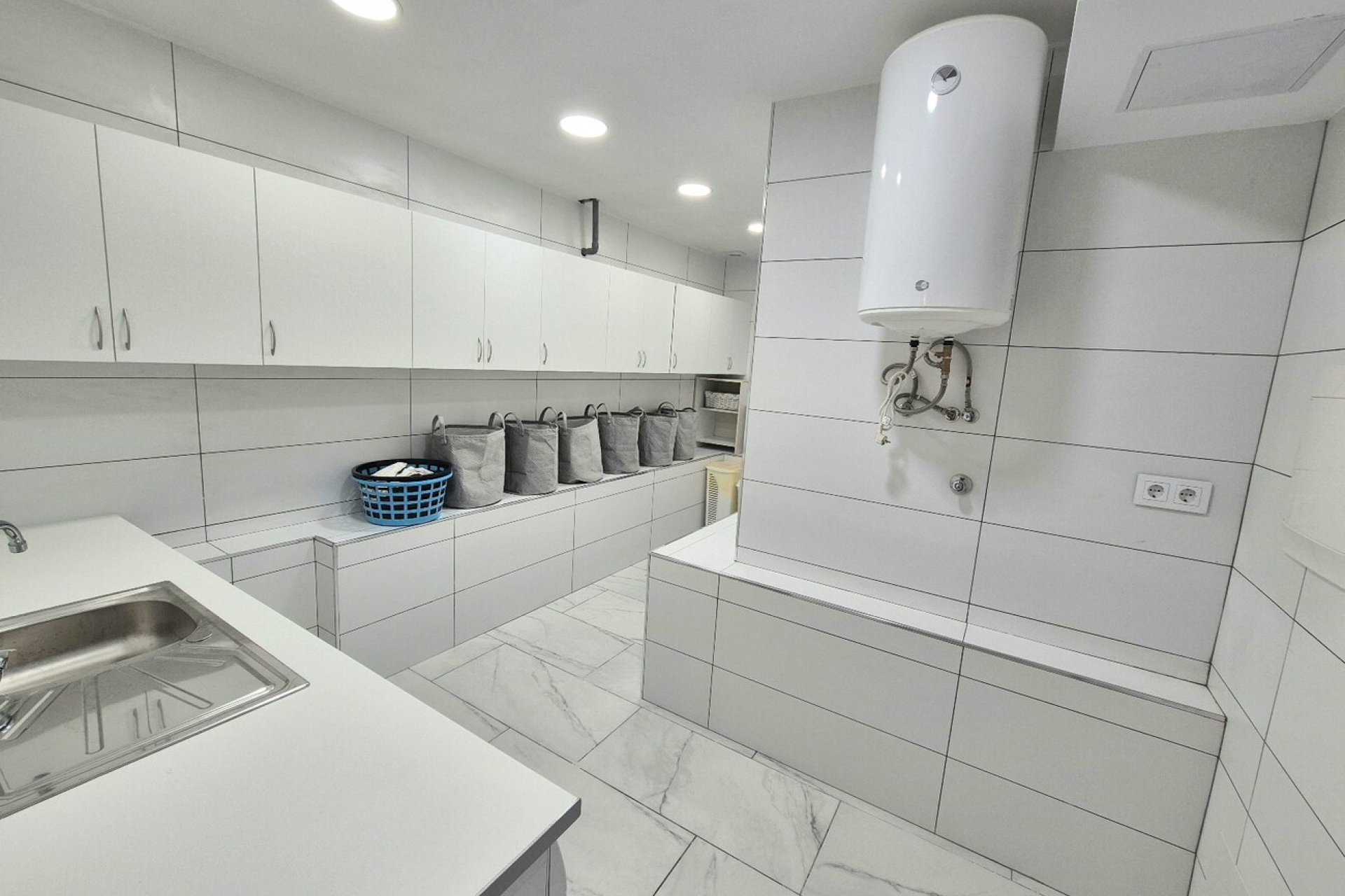 Segunda mano - Villa -
San Miguel de Salinas - Ciudad de las comunicaciones