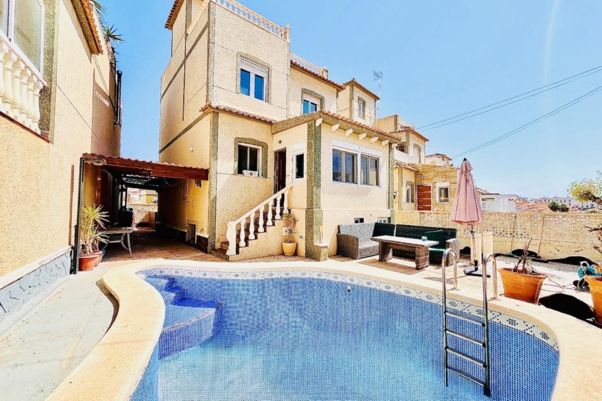 Segunda mano - Villa -
San Miguel de Salinas - El galan