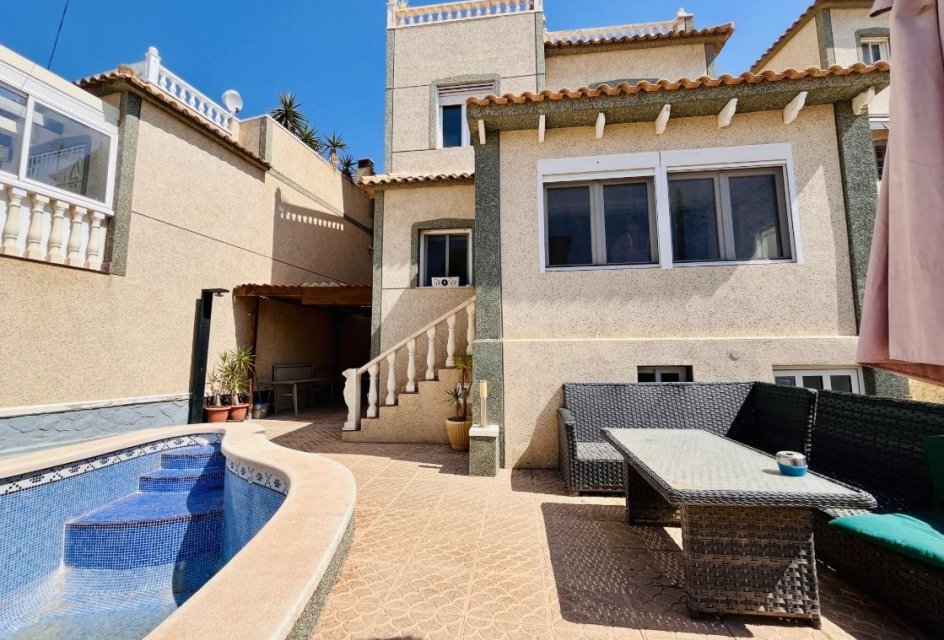 Segunda mano - Villa -
San Miguel de Salinas - El galan