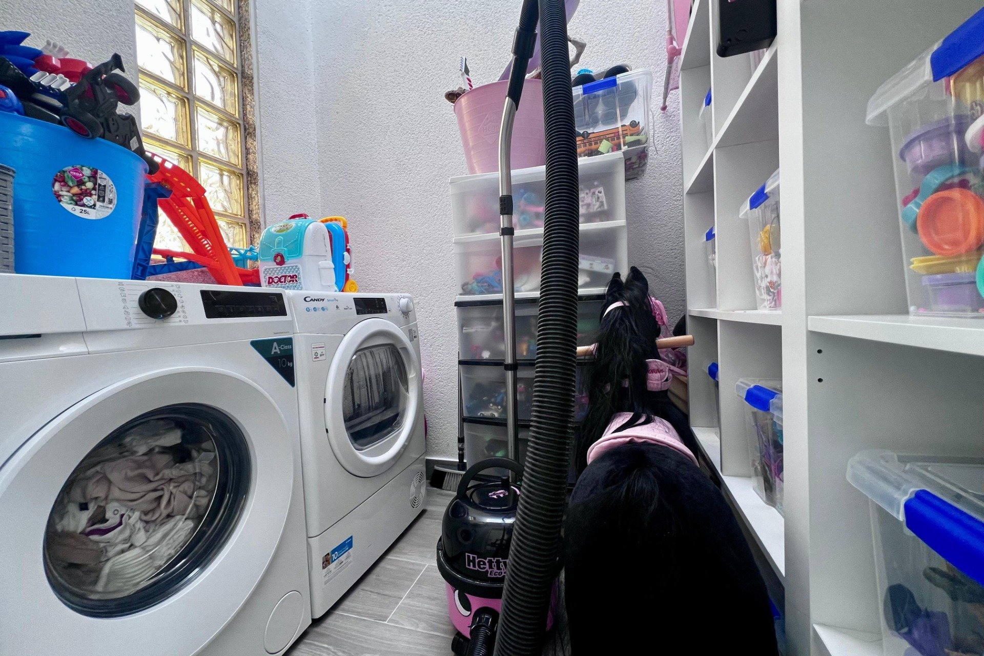 Segunda mano - Villa -
San Miguel de Salinas - Las filipinas