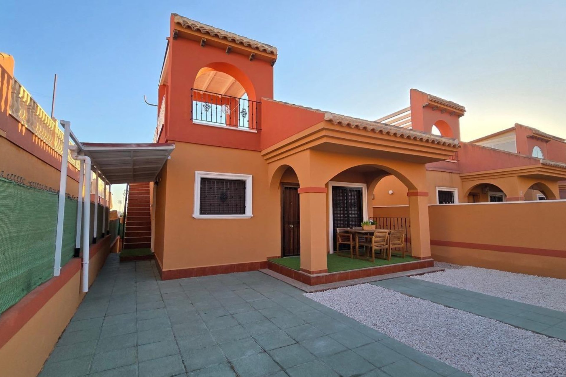 Segunda mano - Villa -
Torrevieja - Aguas Nuevas