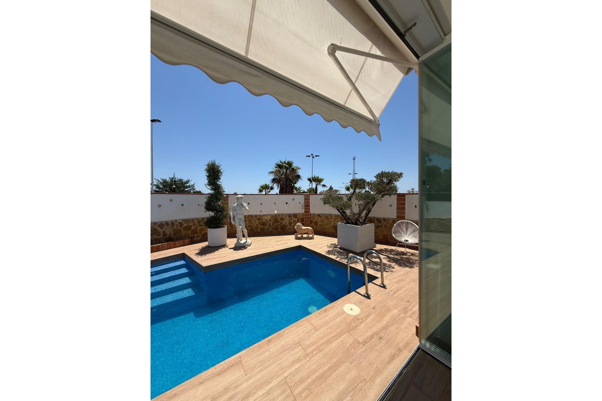 Segunda mano - Villa -
Torrevieja - Aguas Nuevas