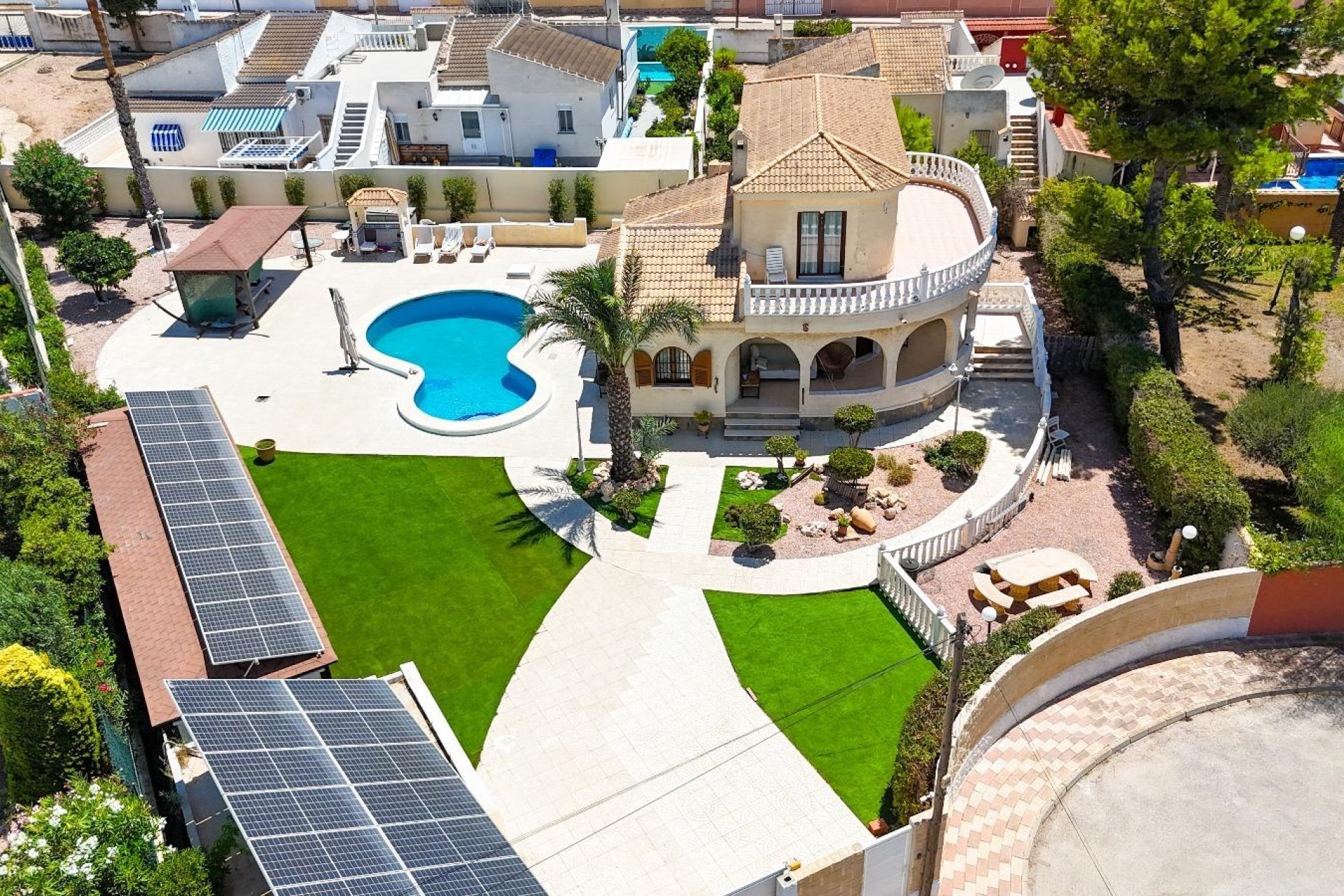 Segunda mano - Villa -
Torrevieja - El chaparral