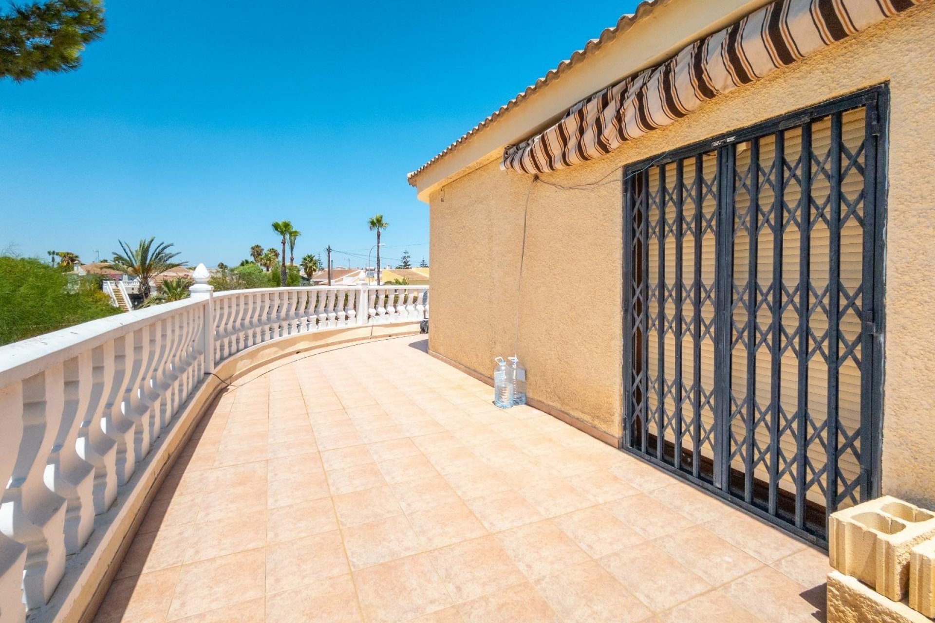 Segunda mano - Villa -
Torrevieja - El chaparral