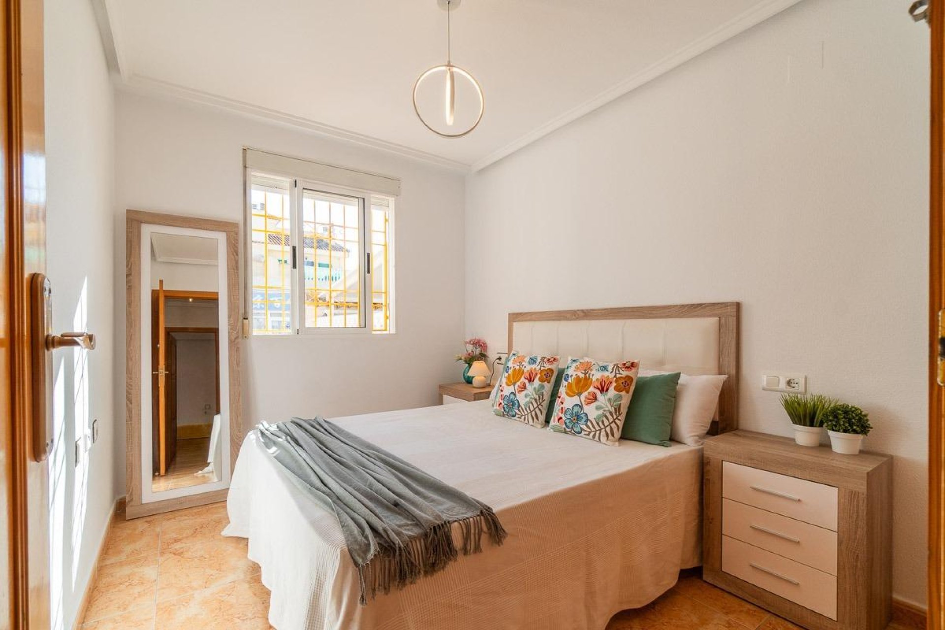 Segunda mano - Villa -
Torrevieja - El limonar