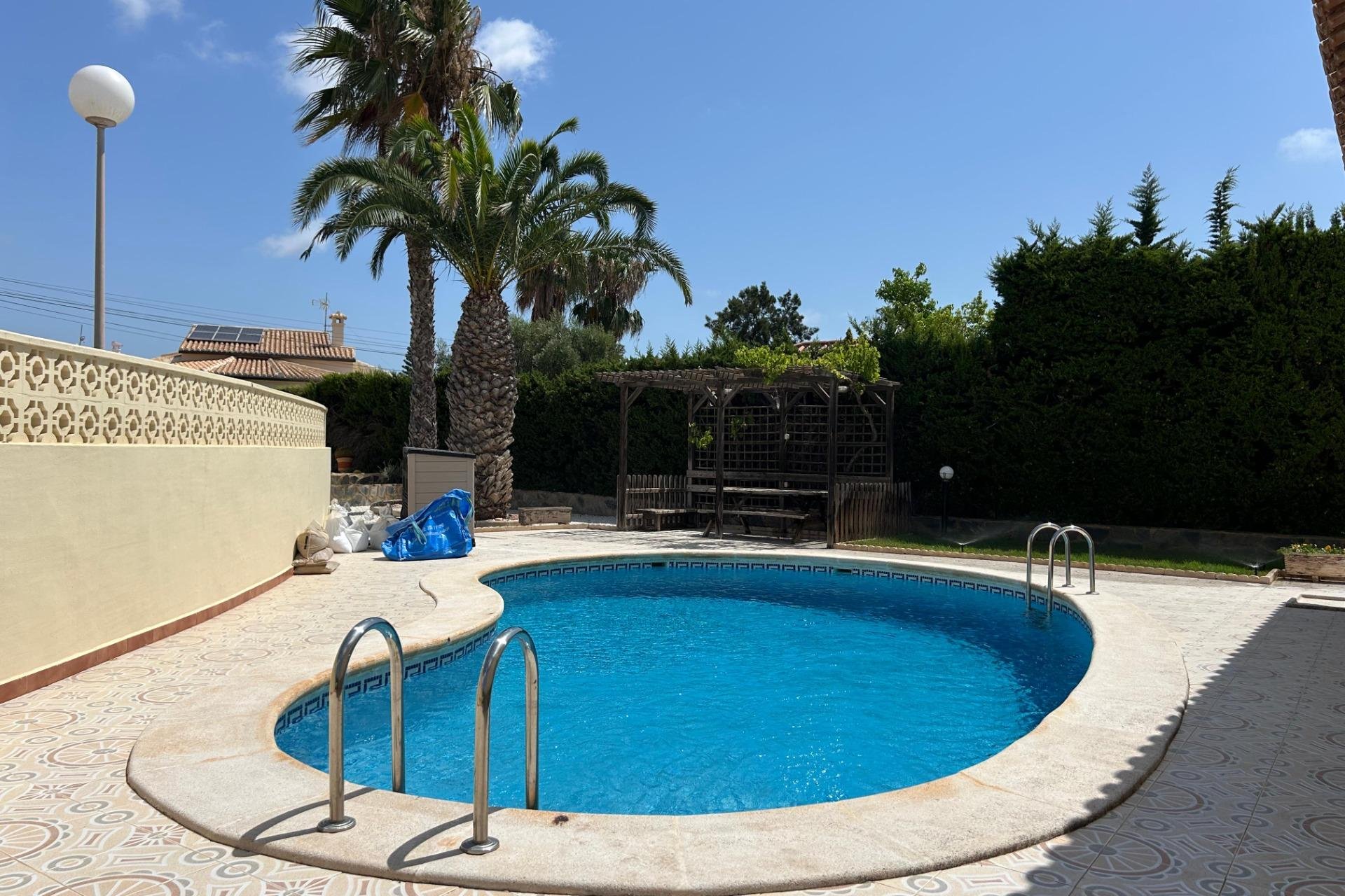 Segunda mano - Villa -
Torrevieja - La Siesta - El Salado - Torreta