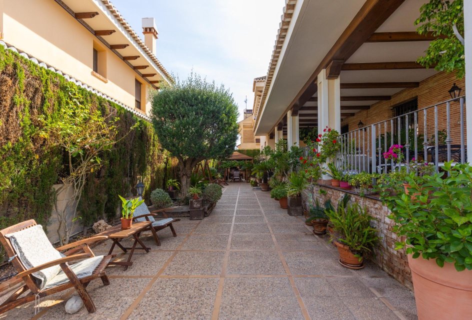 Segunda mano - Villa -
Torrevieja - La veleta