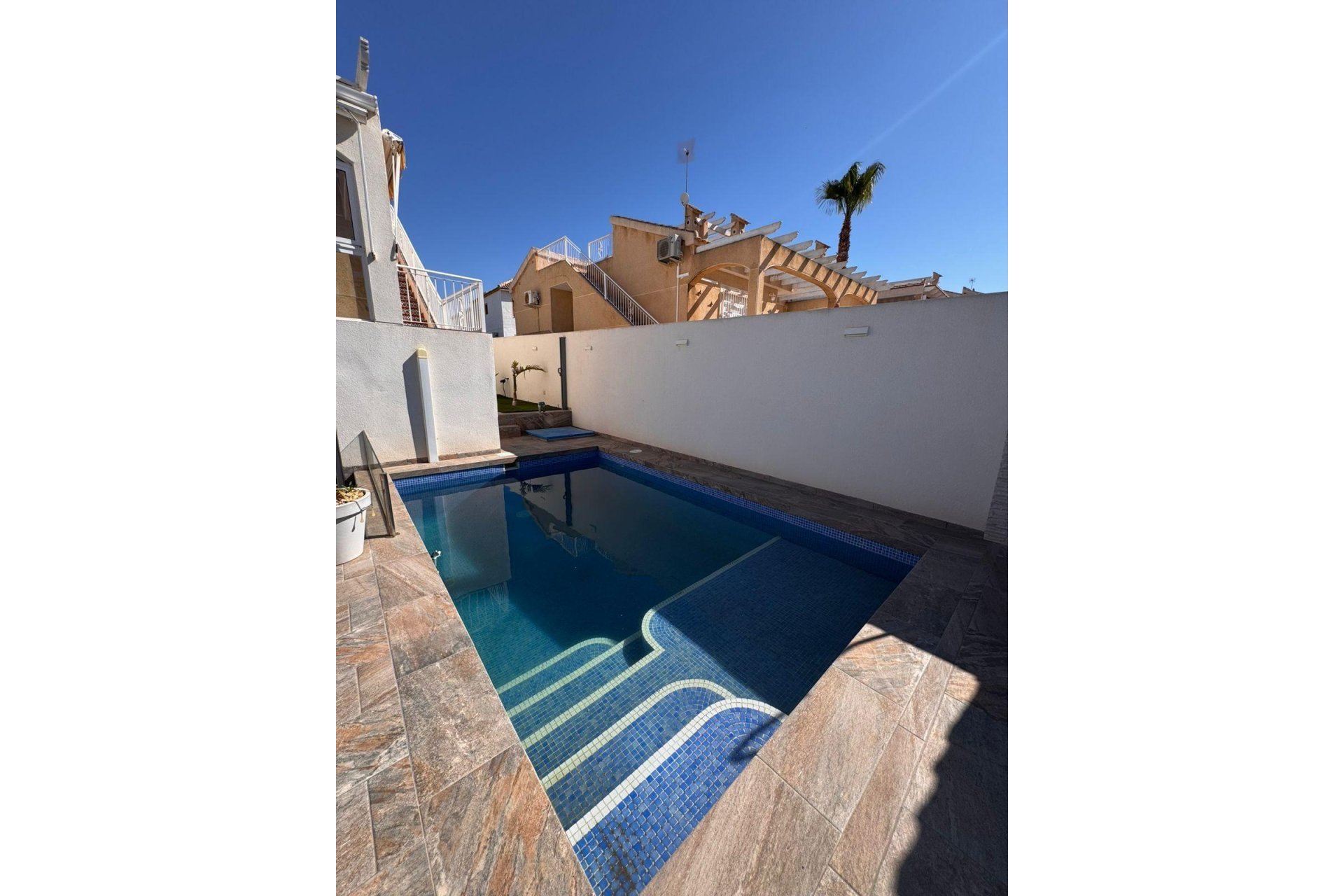 Segunda mano - Villa -
Torrevieja - Los Balcones - Los Altos del Edén