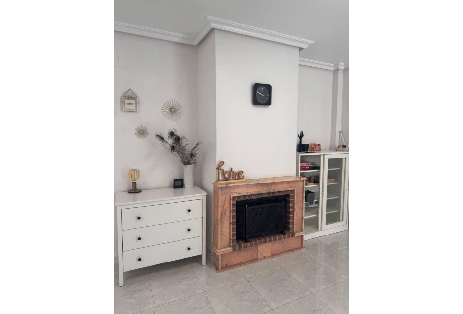 Segunda mano - Villa -
Torrevieja - Los Balcones - Los Altos del Edén
