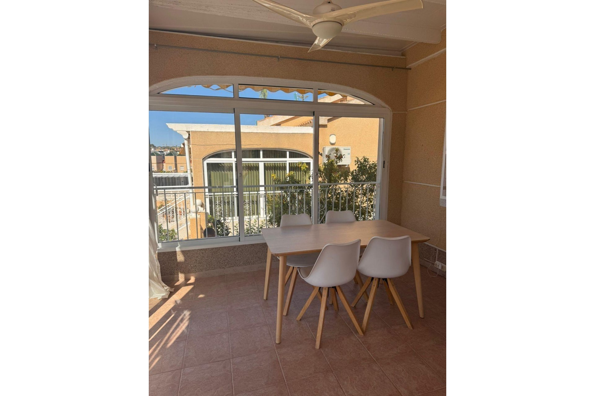Segunda mano - Villa -
Torrevieja - Los Balcones - Los Altos del Edén