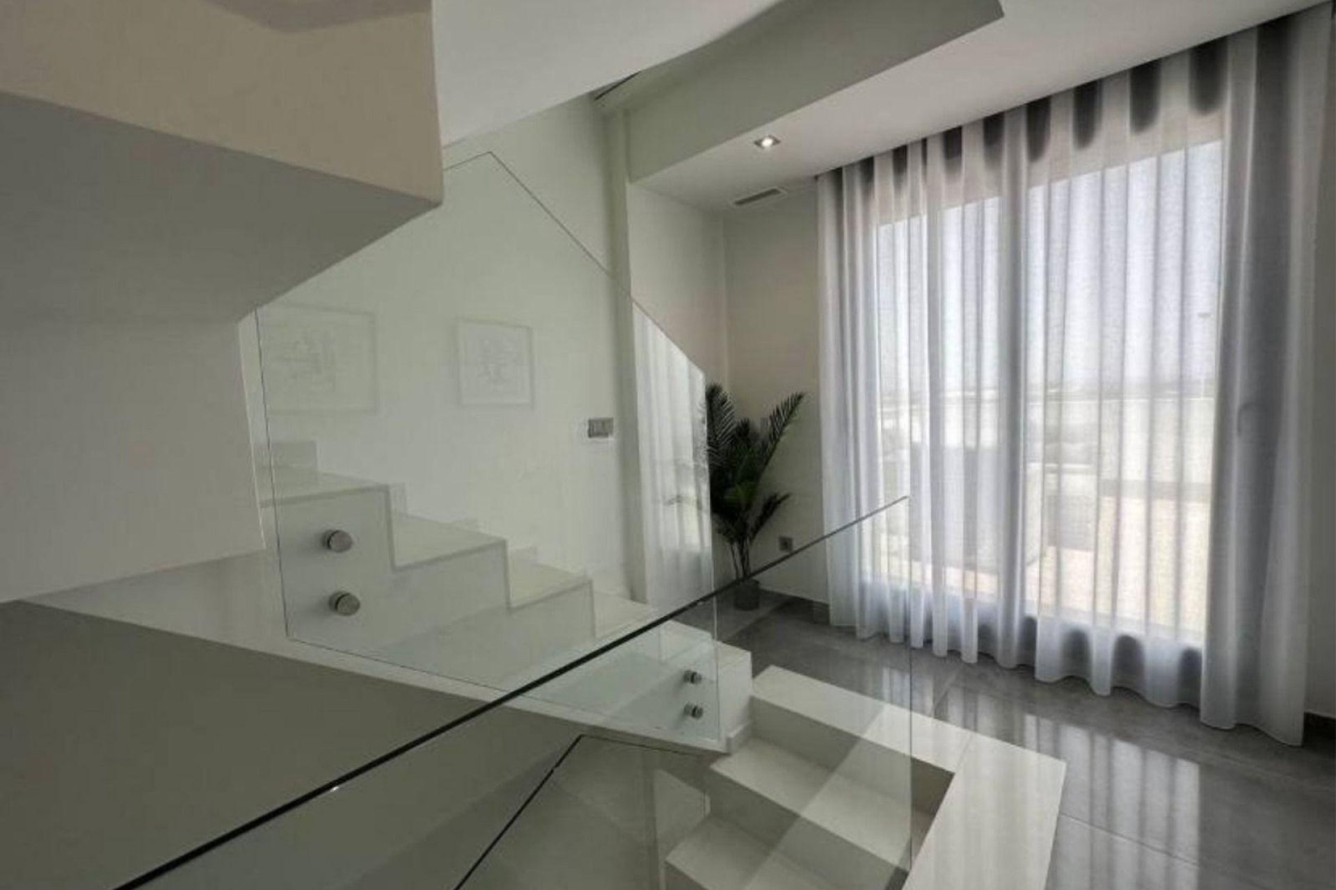 Segunda mano - Villa -
Torrevieja - Los Balcones - Los Altos del Edén
