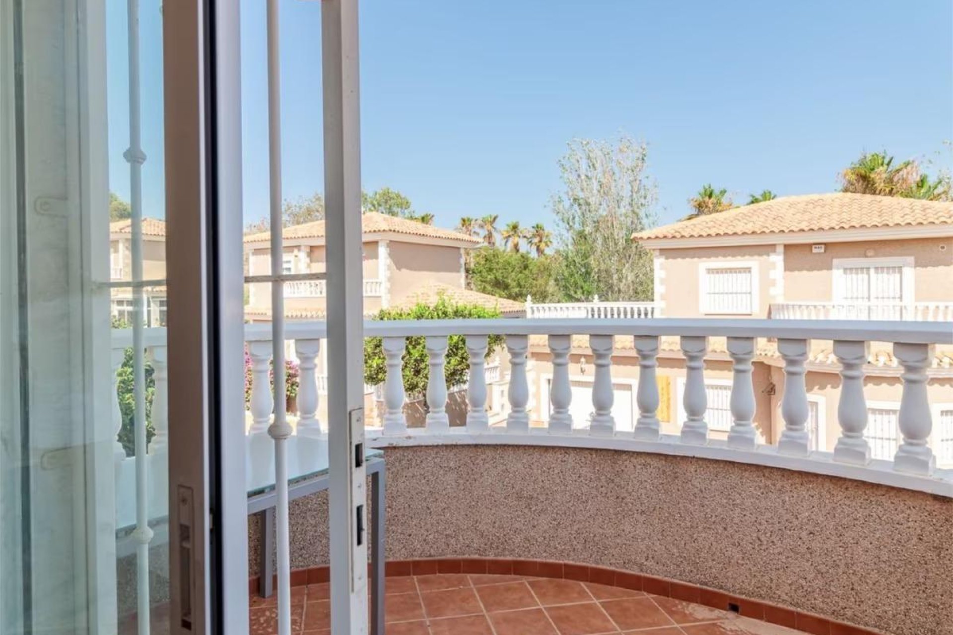 Segunda mano - Villa -
Torrevieja - Los Balcones - Los Altos del Edén