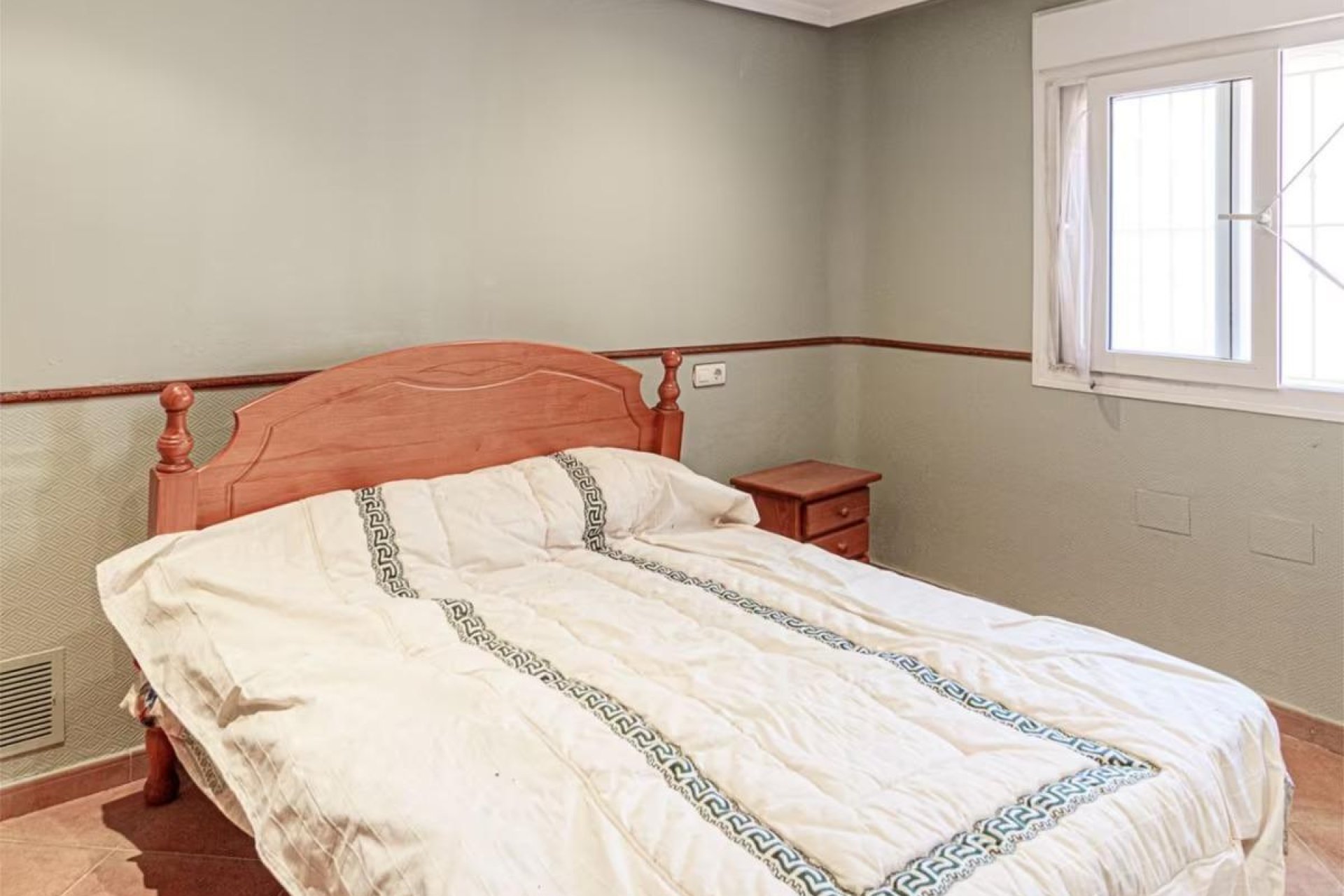 Segunda mano - Villa -
Torrevieja - Los Balcones - Los Altos del Edén