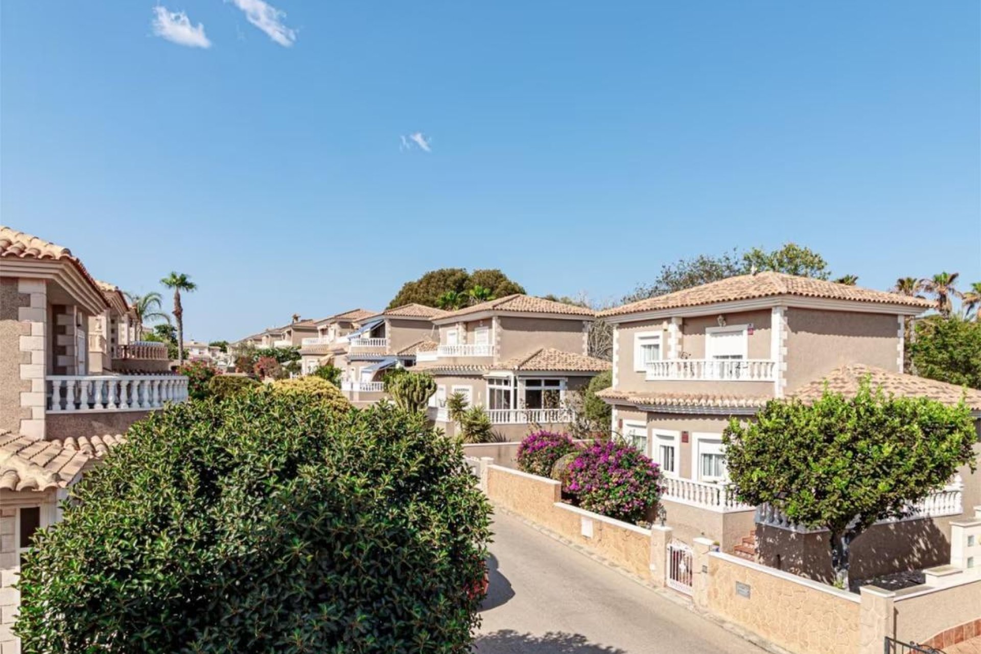 Segunda mano - Villa -
Torrevieja - Los Balcones - Los Altos del Edén