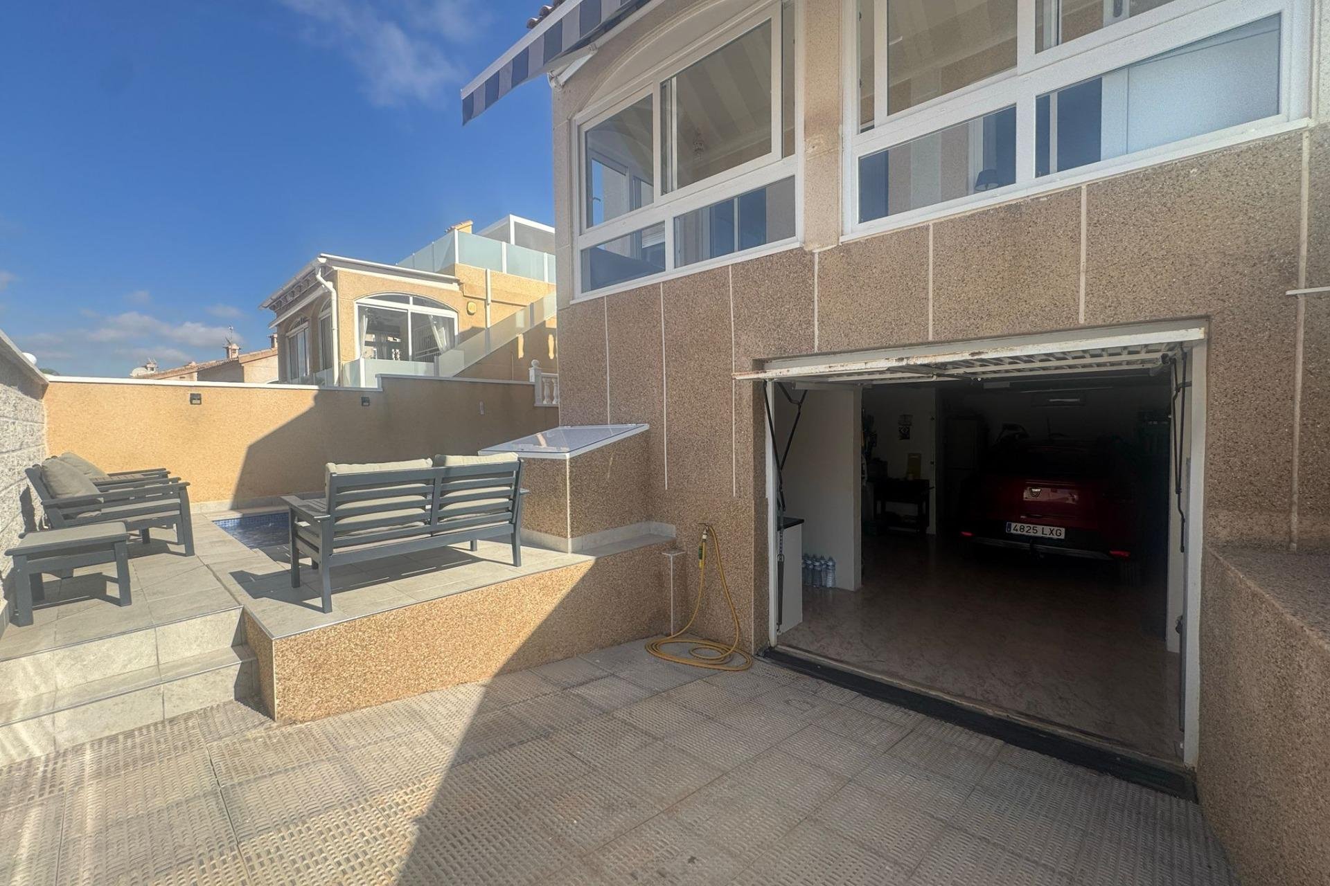 Segunda mano - Villa -
Torrevieja - Los Balcones - Los Altos del Edén