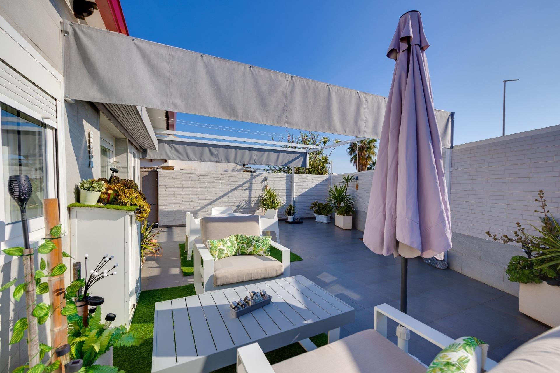 Segunda mano - Villa -
Torrevieja - Los Balcones - Los Altos del Edén