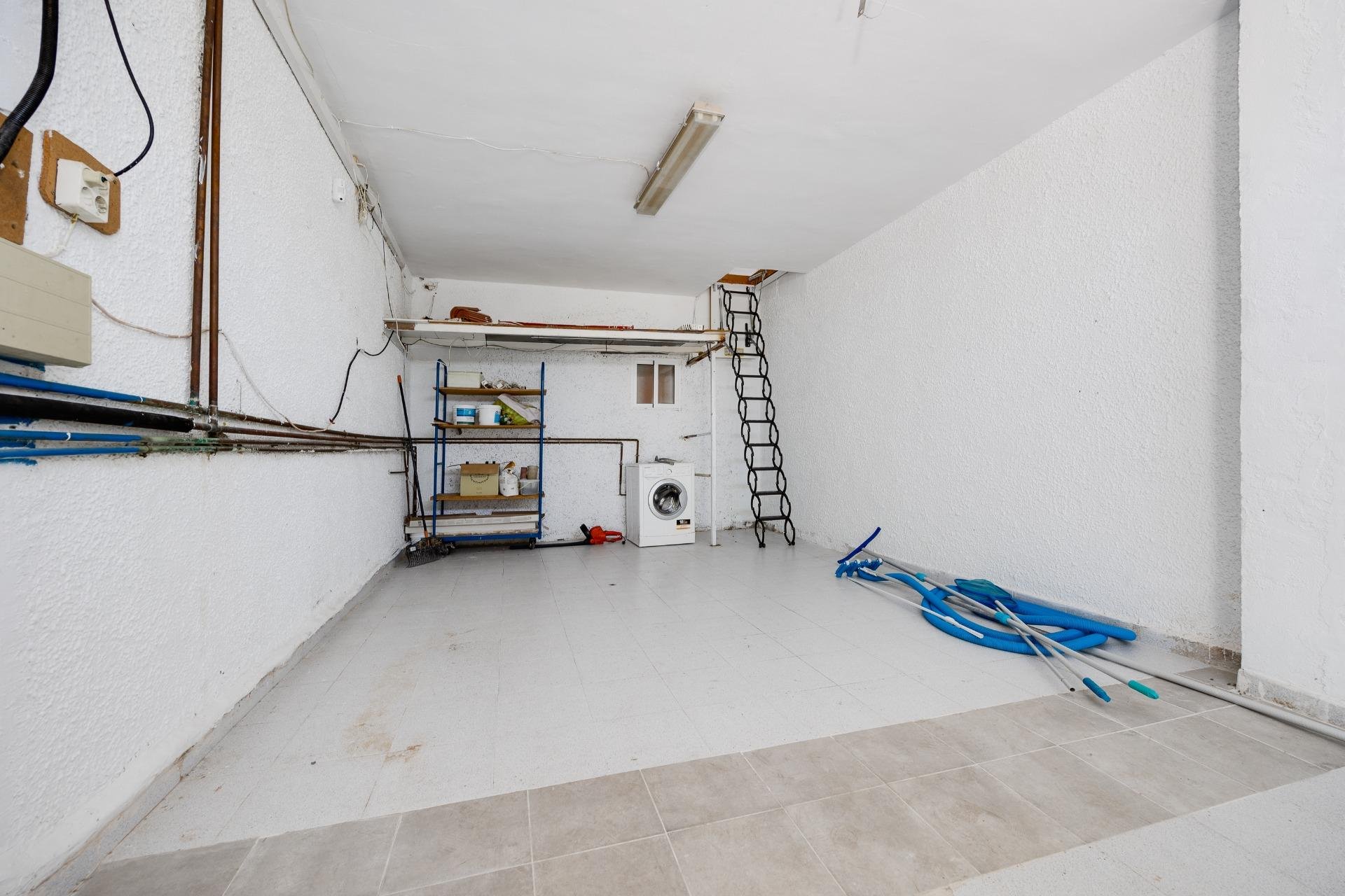 Segunda mano - Villa -
Torrevieja - Los Balcones - Los Altos del Edén