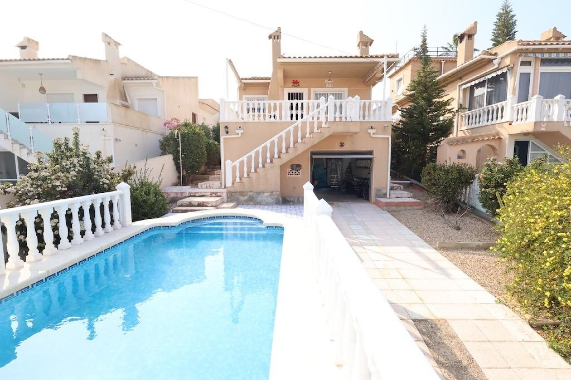 Segunda mano - Villa -
Torrevieja - Los Balcones - Los Altos del Edén
