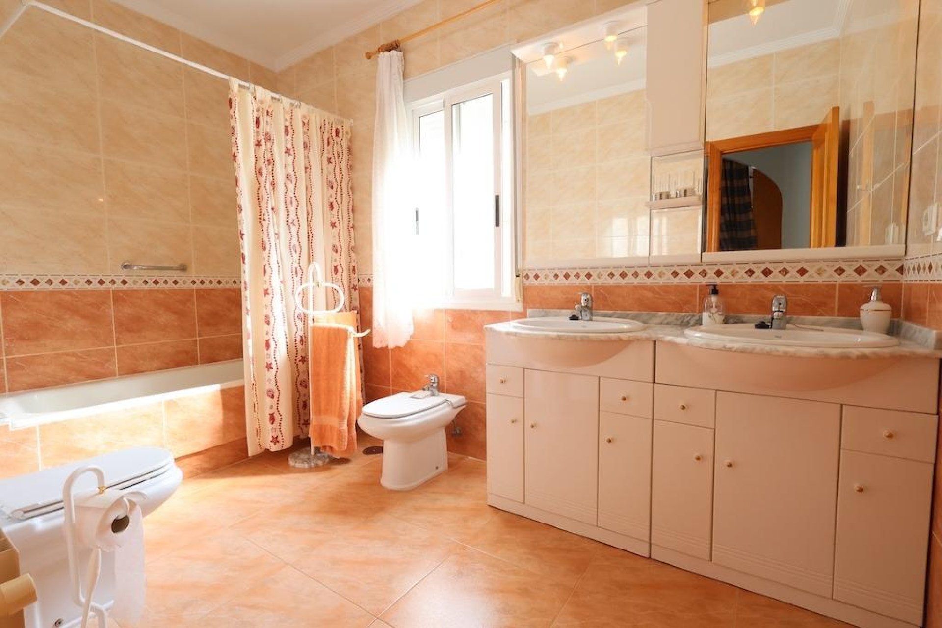 Segunda mano - Villa -
Torrevieja - Los Balcones - Los Altos del Edén