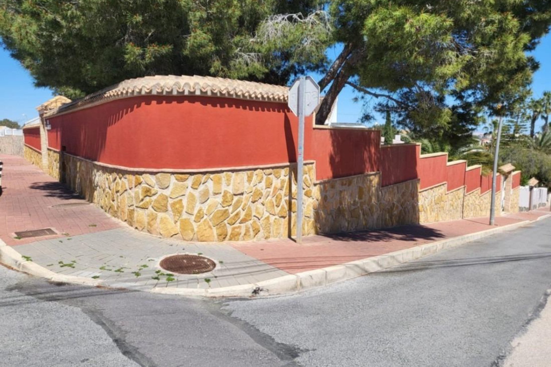 Segunda mano - Villa -
Torrevieja - Los balcones