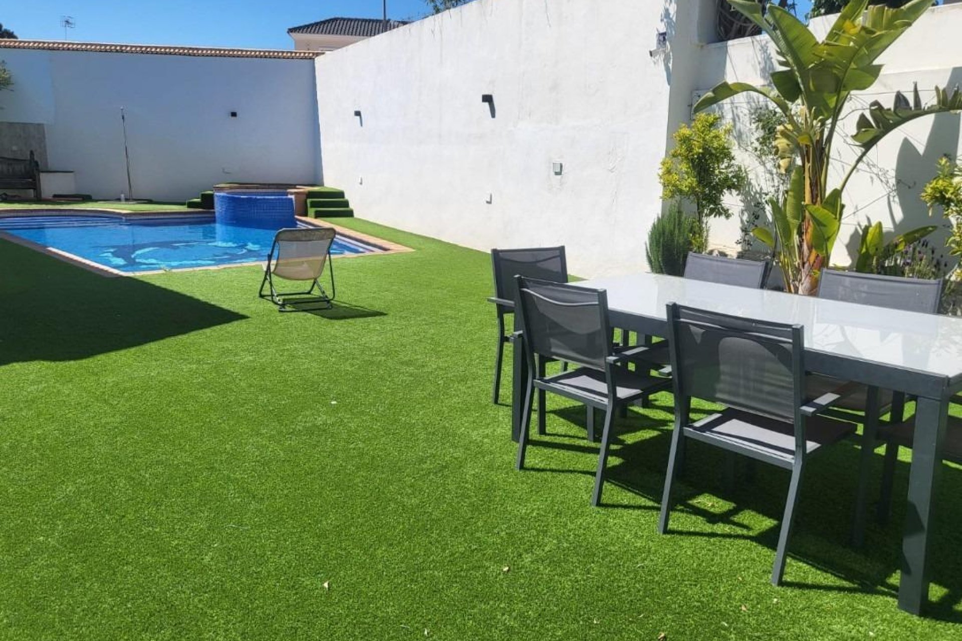 Segunda mano - Villa -
Torrevieja - Los balcones