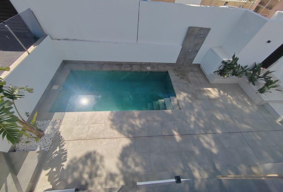 Segunda mano - Villa -
Torrevieja - Los balcones