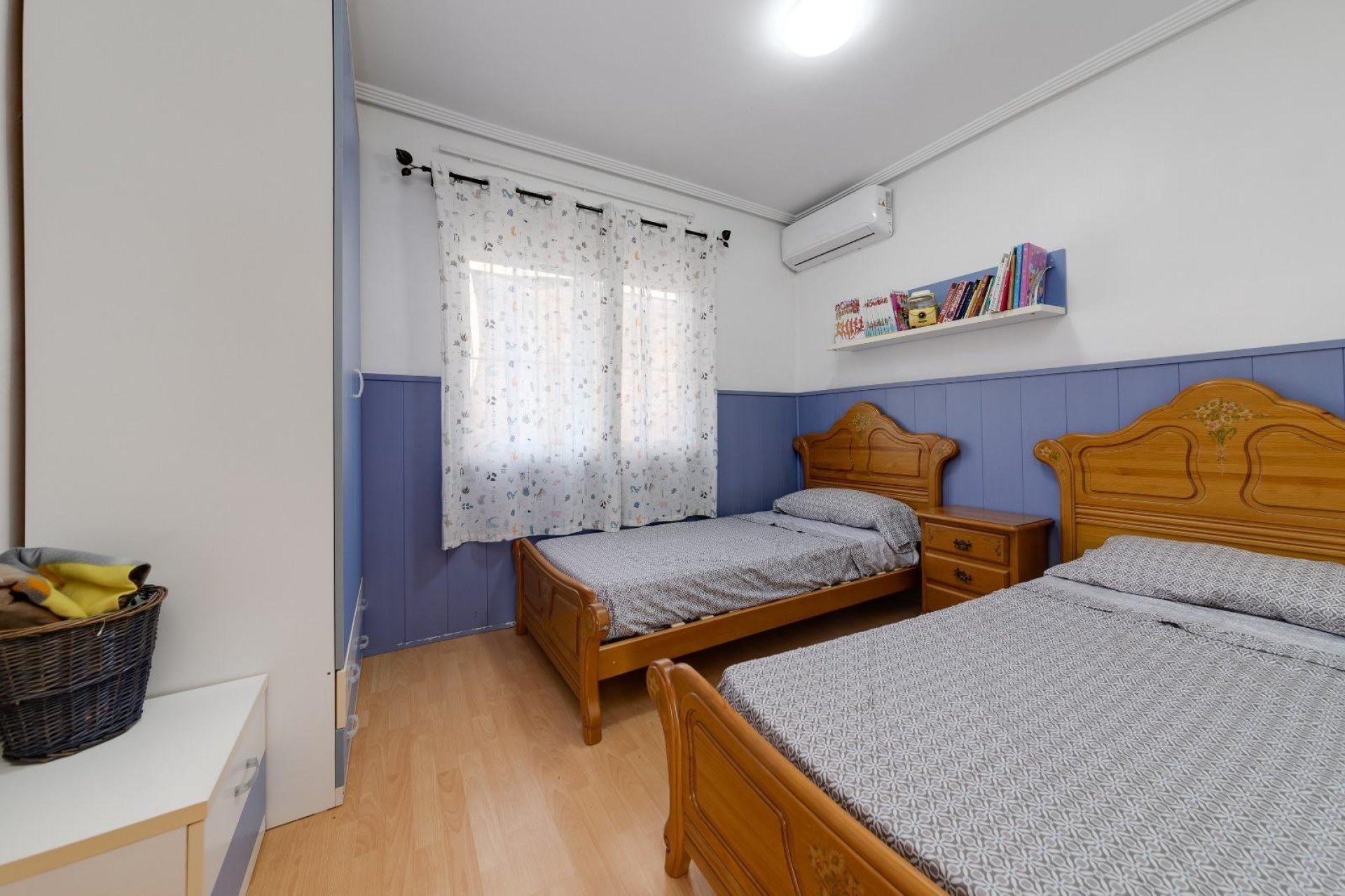 Segunda mano - Villa -
Torrevieja - Los balcones