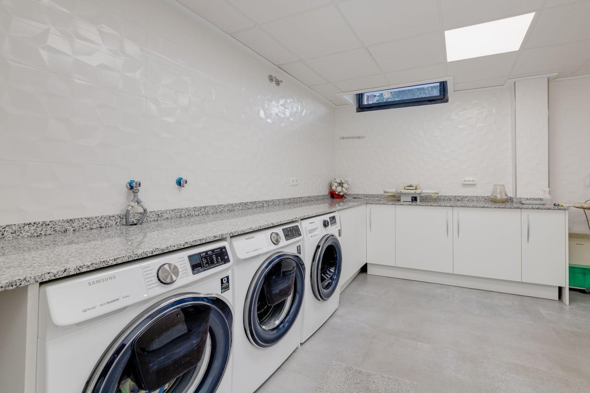 Segunda mano - Villa -
Torrevieja - Los balcones